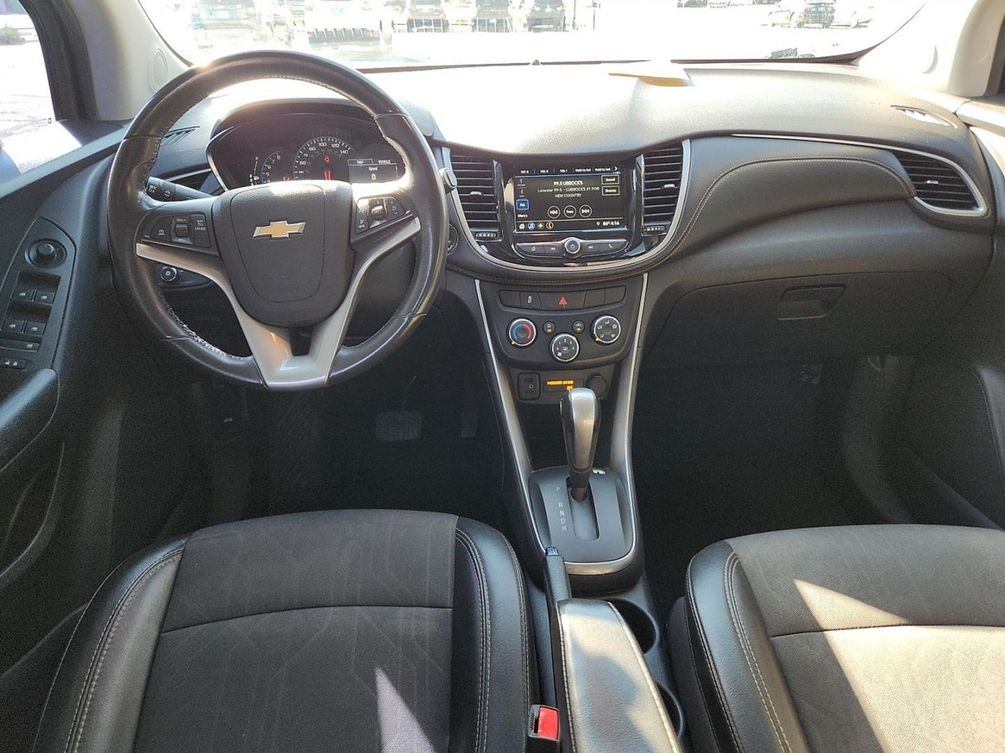 2019 GRAY Chevrolet Trax LT (3GNCJLSB7KL) with an Ecotec 1.4L I-4 DOHC, variable valve control, intercooled turbo, regular unleaded, engine with 138HP engine, located at 4711 Ave Q, Lubbock, TX, 79412, (806) 687-2362, 33.551304, -101.855293 - Photo#11