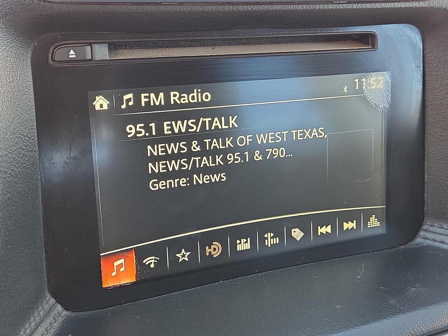 2016 Sonic Silver Metallic - 45P /Black - KC3 Mazda CX-5 Touring (JM3KE2CY3G0) with an SKYACTIV-G 2.5L I-4 gasoline direct injection, DOHC, variable valve control, regular unleaded, engine with 184HP engine, located at 4711 Ave Q, Lubbock, TX, 79412, (806) 687-2362, 33.551304, -101.855293 - Photo#25