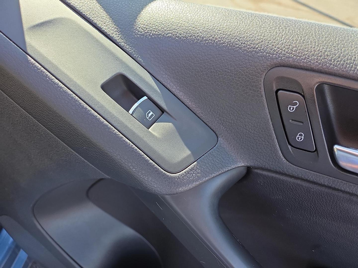 2017 Pacific Blue Metallic - D5D5 /Cornsilk Beige - NT Volkswagen Tiguan 2.0T Wolfsburg Edition (WVGSV7AX8HK) with an 2L I-4 gasoline direct injection, DOHC, variable valve control, intercooled turbo, premium unleaded, engine with 200HP engine, located at 4711 Ave Q, Lubbock, TX, 79412, (806) 687-2362, 33.551304, -101.855293 - Photo#13