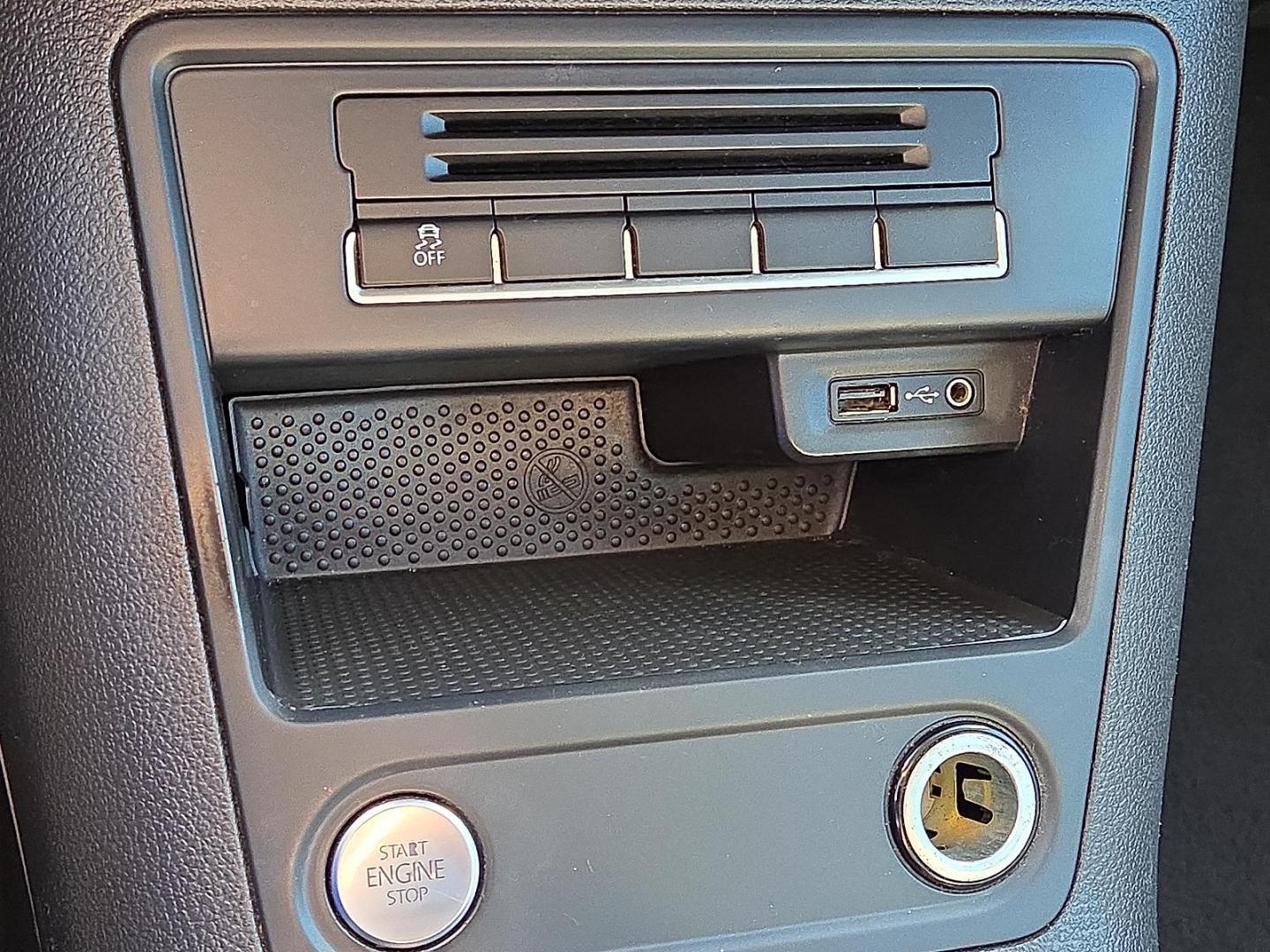 2017 Pacific Blue Metallic - D5D5 /Cornsilk Beige - NT Volkswagen Tiguan 2.0T Wolfsburg Edition (WVGSV7AX8HK) with an 2L I-4 gasoline direct injection, DOHC, variable valve control, intercooled turbo, premium unleaded, engine with 200HP engine, located at 4711 Ave Q, Lubbock, TX, 79412, (806) 687-2362, 33.551304, -101.855293 - Photo#28