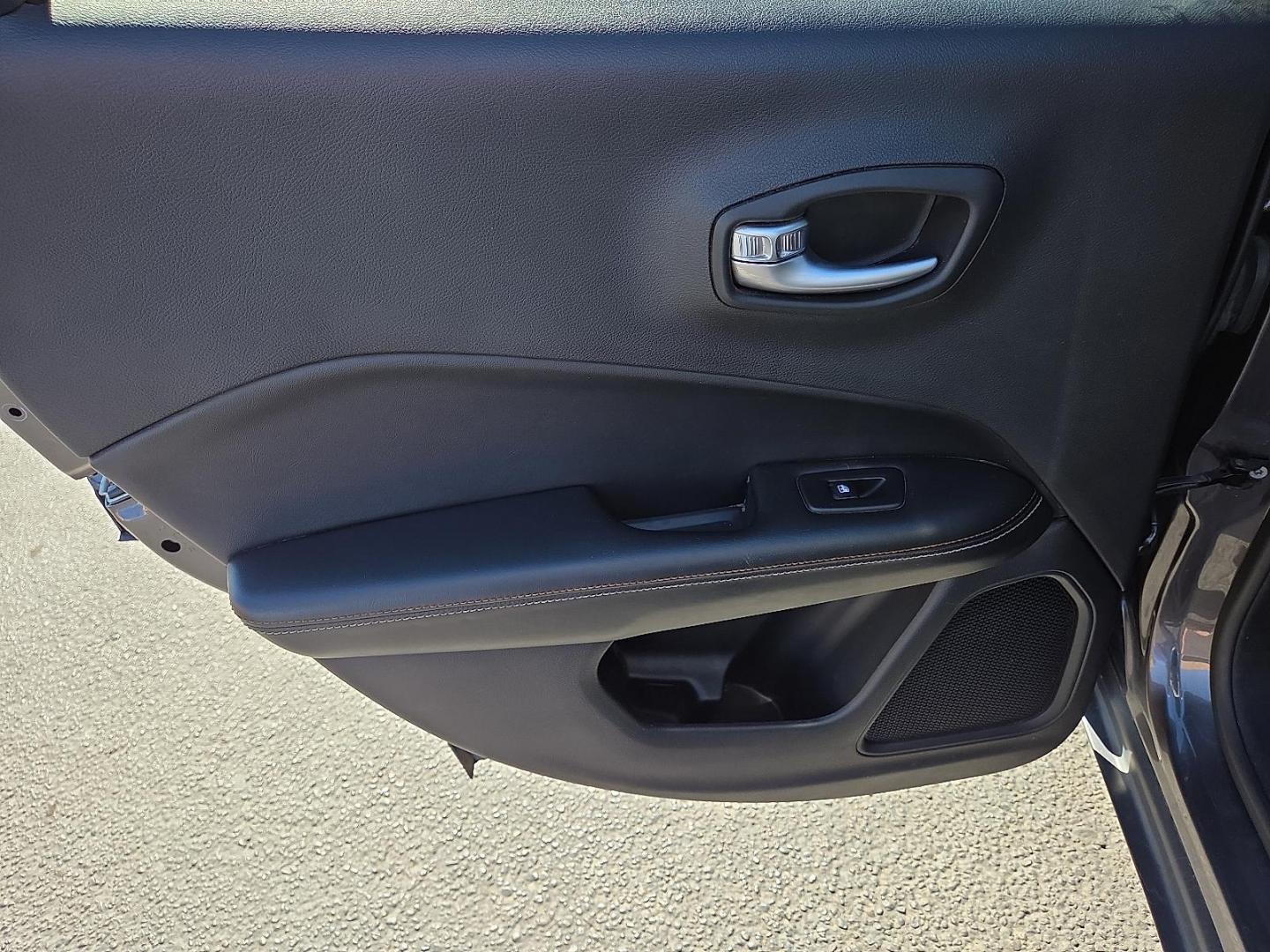 2018 Granite Crystal Metallic Clearcoat - PAU /Black - X9 Jeep Compass Latitude FWD (3C4NJCBB2JT) with an 2.4L I-4 variable valve control, regular unleaded, engine with 180HP engine, located at 4711 Ave Q, Lubbock, TX, 79412, (806) 687-2362, 33.551304, -101.855293 - Photo#19