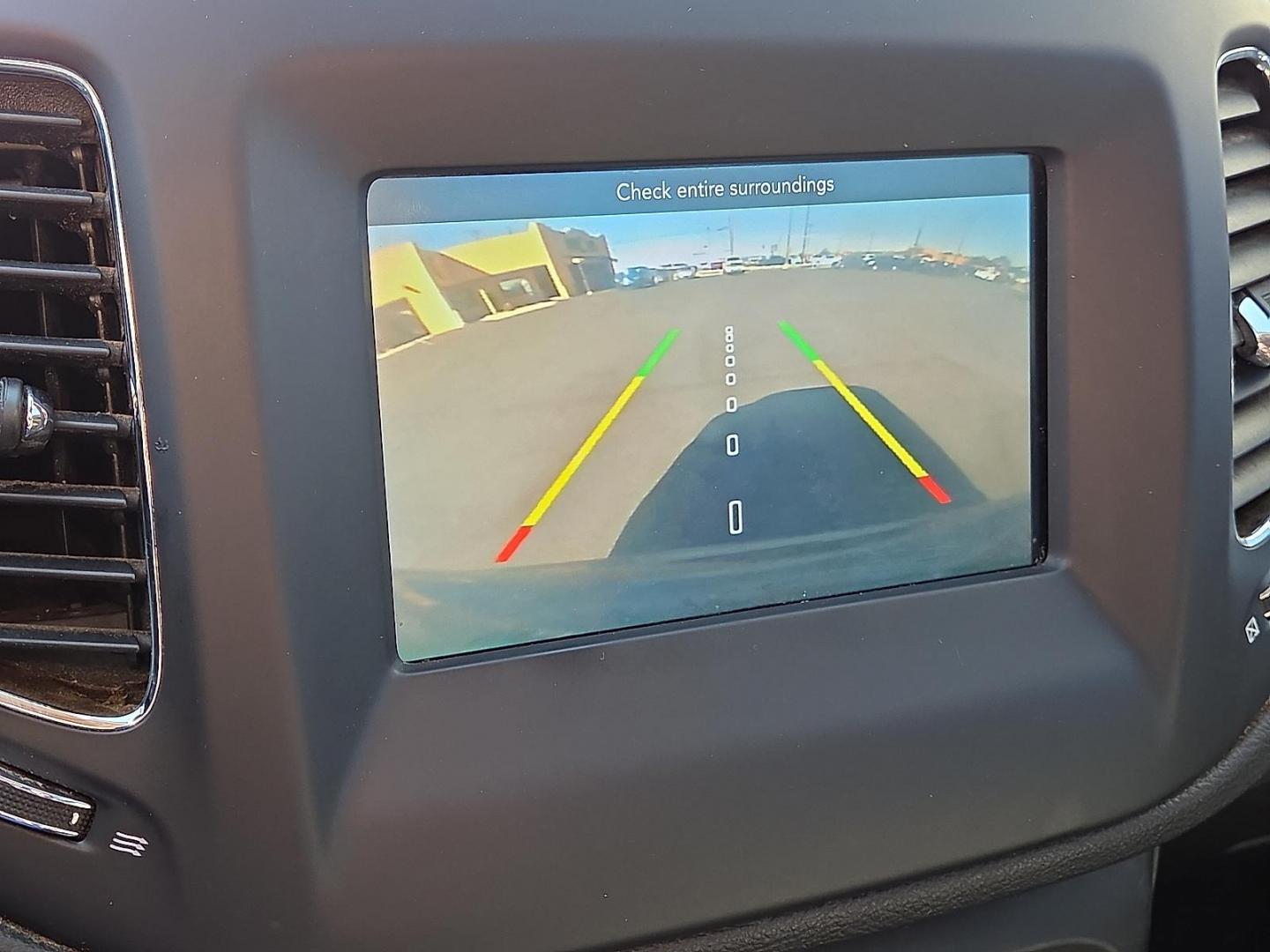 2018 Granite Crystal Metallic Clearcoat - PAU /Black - X9 Jeep Compass Latitude FWD (3C4NJCBB2JT) with an 2.4L I-4 variable valve control, regular unleaded, engine with 180HP engine, located at 4711 Ave Q, Lubbock, TX, 79412, (806) 687-2362, 33.551304, -101.855293 - Photo#25