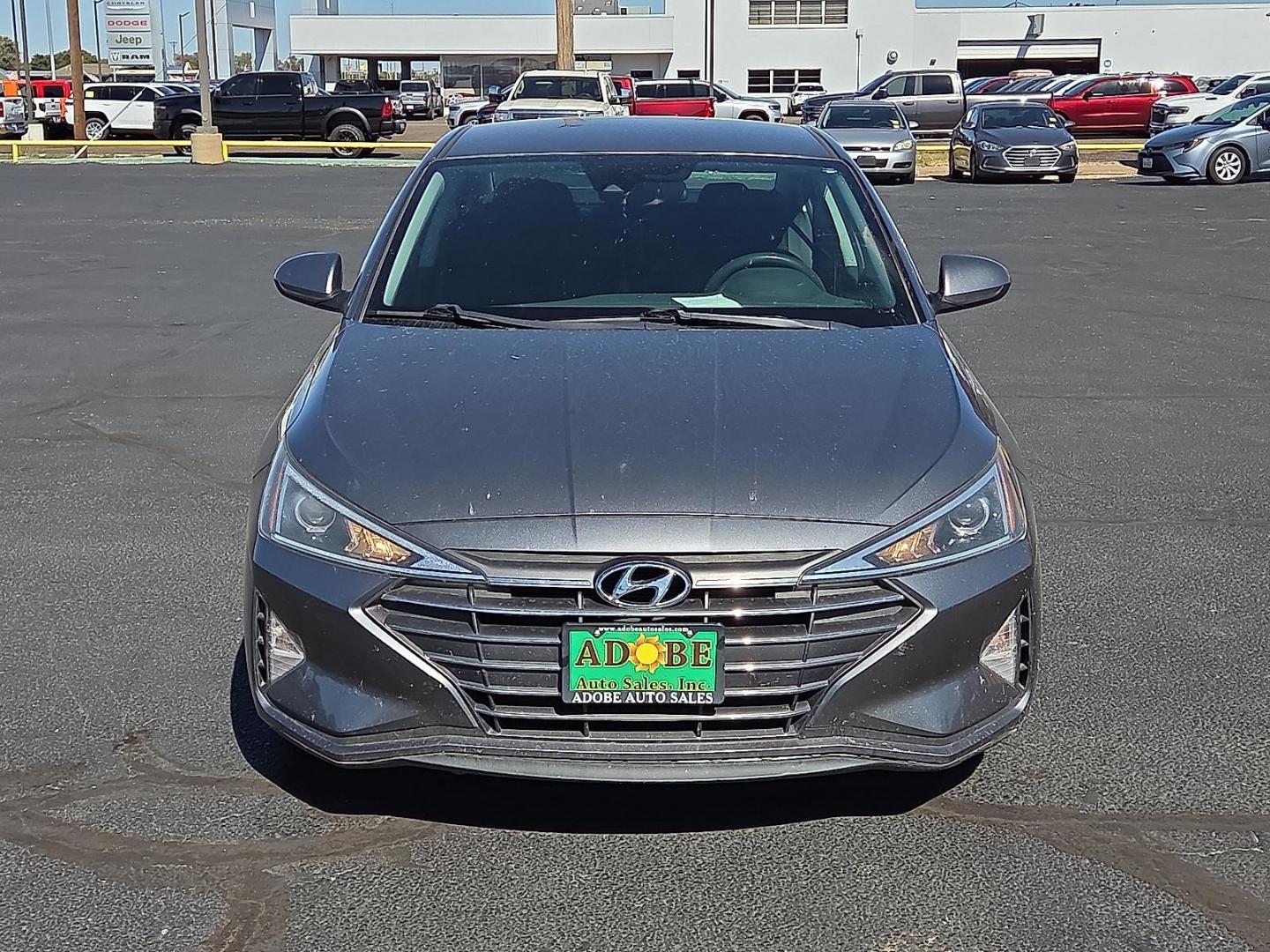 2020 Machine Gray - 2C /Black - C1 Hyundai Elantra SEL (5NPD84LF5LH) with an Nu 2L I-4 DOHC, D-CVVT variable valve control, regular unleaded, engine with 147HP engine, located at 4711 Ave Q, Lubbock, TX, 79412, (806) 687-2362, 33.551304, -101.855293 - Photo#7