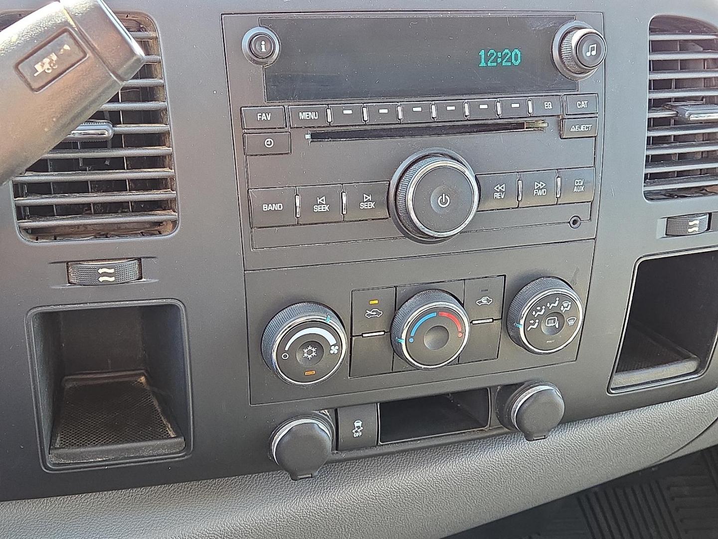 2013 Steel Gray Metallic - 16U /Dark Titanium - 88V GMC Sierra 2500HD Work Truck (1GT21ZCG2DZ) with an Vortec 6L V-8 variable valve control, regular unleaded, engine with 360HP engine, located at 4711 Ave Q, Lubbock, TX, 79412, (806) 687-2362, 33.551304, -101.855293 - Photo#23