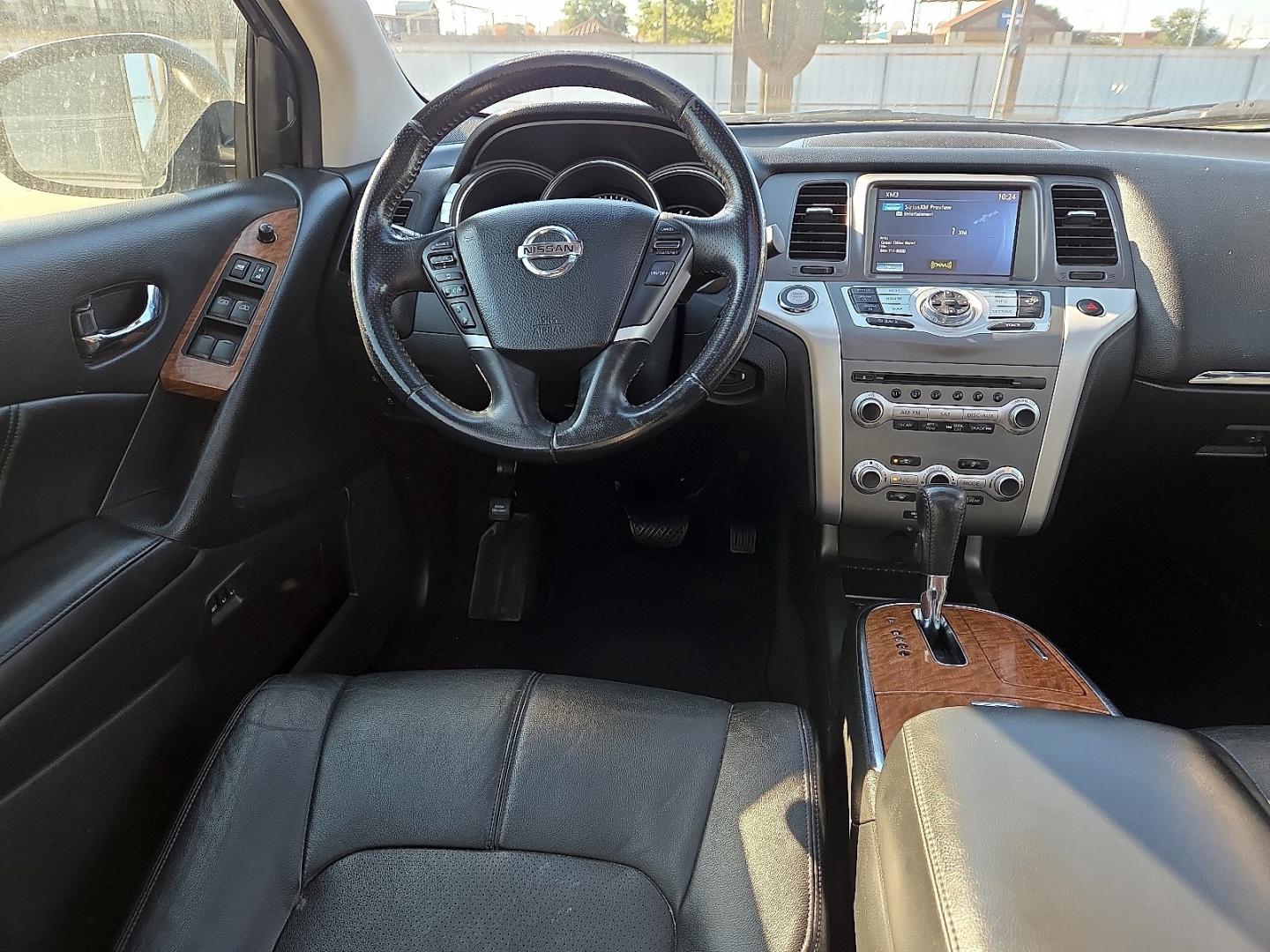 2014 Gun Metallic - KAD /Black - G Nissan Murano LE (JN8AZ1MUXEW) with an 3.5L V-6 DOHC, variable valve control, regular gasoline, engine with 260HP engine, located at 4711 Ave Q, Lubbock, TX, 79412, (806) 687-2362, 33.551304, -101.855293- Photo#19