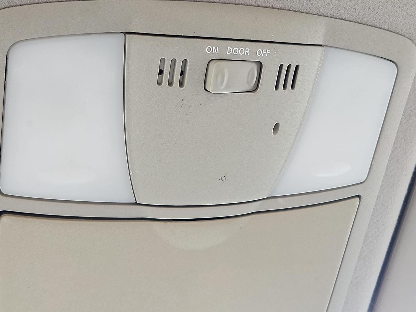 2015 SILVER /Black - G Nissan Rogue Select S (JN8AS5MT8FW) with an 2.5L I-4 DOHC, variable valve control, regular unleaded, engine with 170HP engine, located at 4711 Ave Q, Lubbock, TX, 79412, (806) 687-2362, 33.551304, -101.855293 - Photo#26