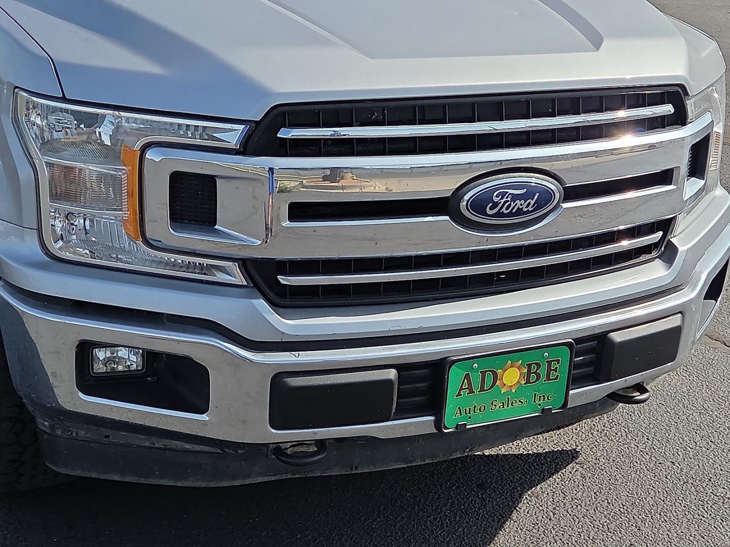 2020 Iconic Silver Metallic - JS /Medium Earth Gray - MG Ford F-150 XLT (1FTEW1E51LK) with an 5L V-8 port/direct injection, DOHC, variable valve control, regular unleaded, engine with 395HP engine, located at 4711 Ave Q, Lubbock, TX, 79412, (806) 687-2362, 33.551304, -101.855293- Photo#8