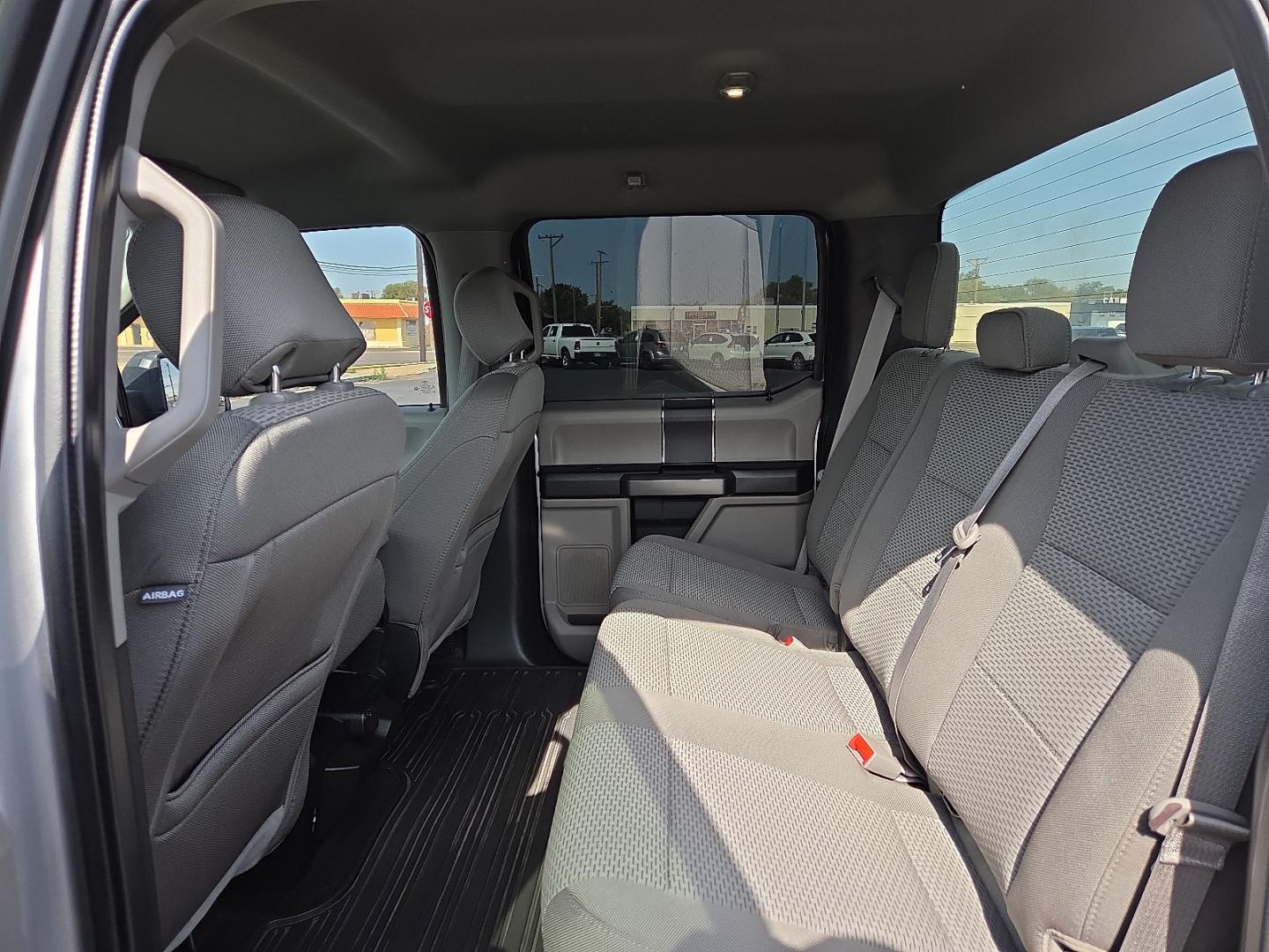 2020 Iconic Silver Metallic - JS /Medium Earth Gray - MG Ford F-150 XLT (1FTEW1E51LK) with an 5L V-8 port/direct injection, DOHC, variable valve control, regular unleaded, engine with 395HP engine, located at 4711 Ave Q, Lubbock, TX, 79412, (806) 687-2362, 33.551304, -101.855293- Photo#17
