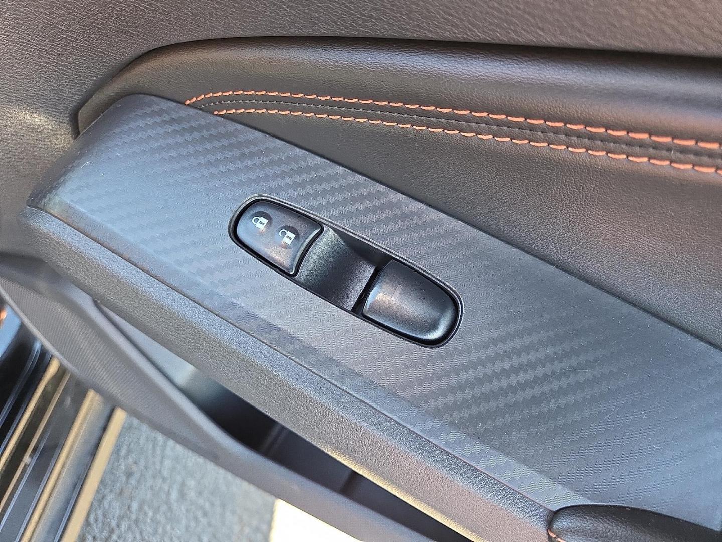 2019 Super Black - KH3 /Sport - N Nissan Altima 2.5 SR (1N4BL4CV2KC) with an 2.5L I-4 gasoline direct injection, DOHC, CVTCS variable valve control, regular unleaded, engine with 182HP engine, located at 4711 Ave Q, Lubbock, TX, 79412, (806) 687-2362, 33.551304, -101.855293 - Photo#12