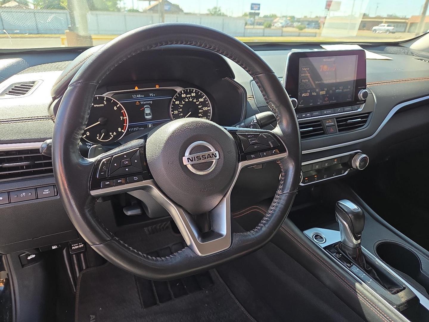 2019 Super Black - KH3 /Sport - N Nissan Altima 2.5 SR (1N4BL4CV2KC) with an 2.5L I-4 gasoline direct injection, DOHC, CVTCS variable valve control, regular unleaded, engine with 182HP engine, located at 4711 Ave Q, Lubbock, TX, 79412, (806) 687-2362, 33.551304, -101.855293 - Photo#23