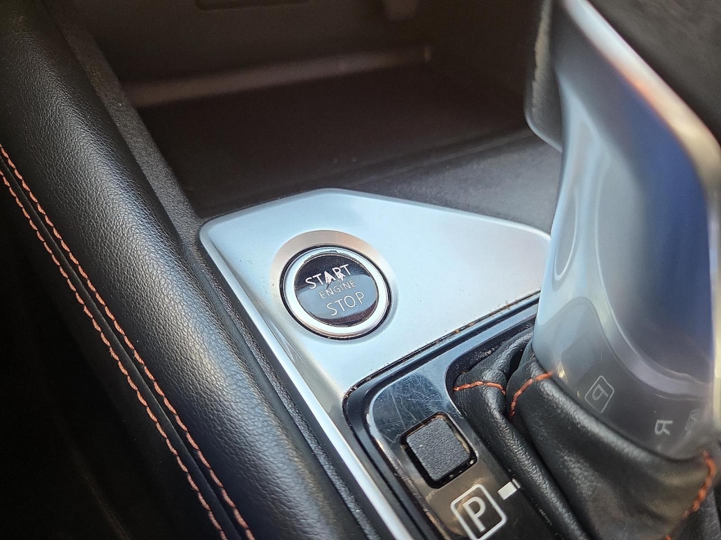 2019 Super Black - KH3 /Sport - N Nissan Altima 2.5 SR (1N4BL4CV2KC) with an 2.5L I-4 gasoline direct injection, DOHC, CVTCS variable valve control, regular unleaded, engine with 182HP engine, located at 4711 Ave Q, Lubbock, TX, 79412, (806) 687-2362, 33.551304, -101.855293 - Photo#24