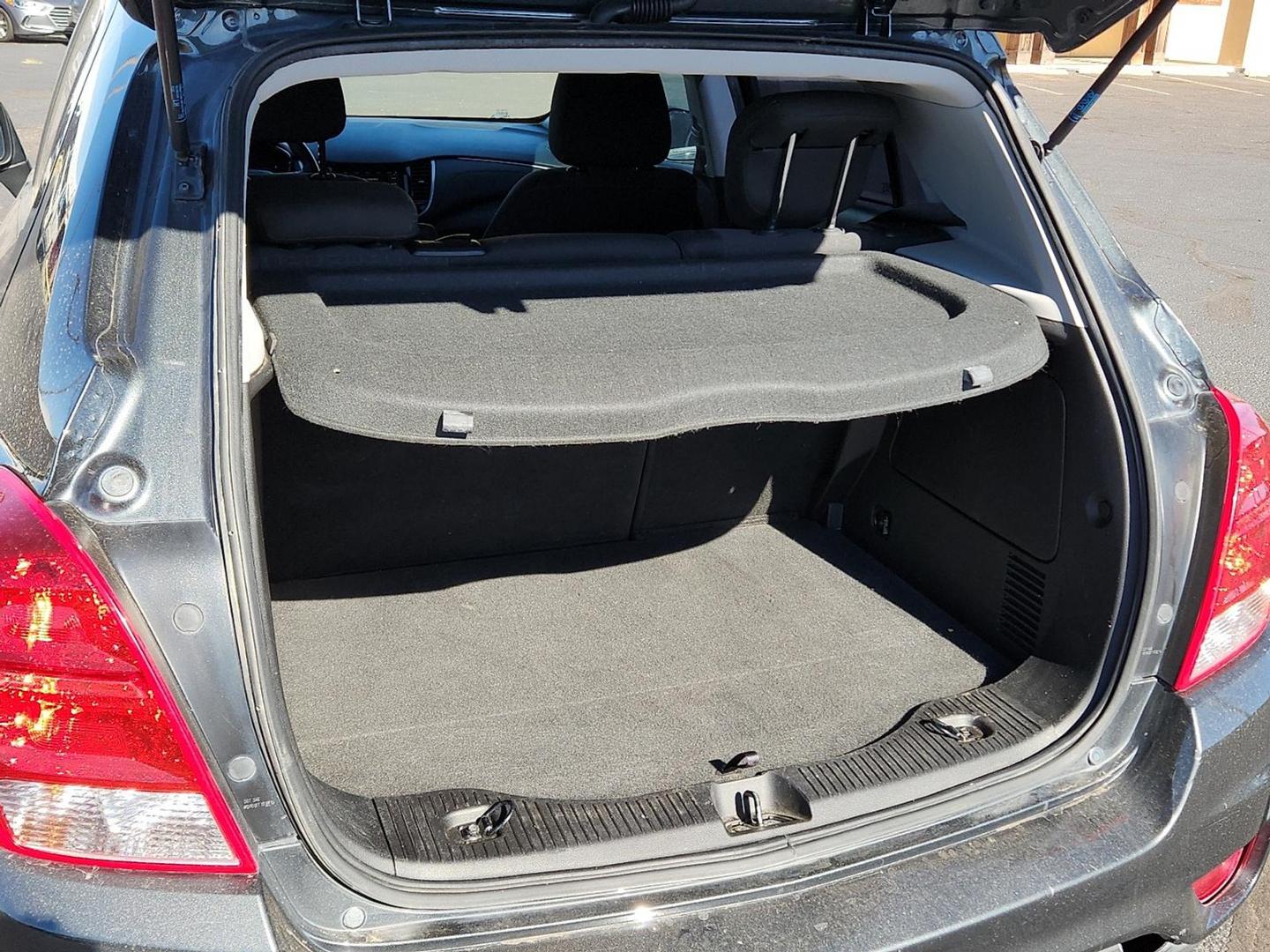 2019 GRAY Chevrolet Trax LS (3GNCJKSBXKL) with an Ecotec 1.4L I-4 DOHC, variable valve control, intercooled turbo, regular unleaded, engine with 138HP engine, located at 4711 Ave Q, Lubbock, TX, 79412, (806) 687-2362, 33.551304, -101.855293 - Photo#7