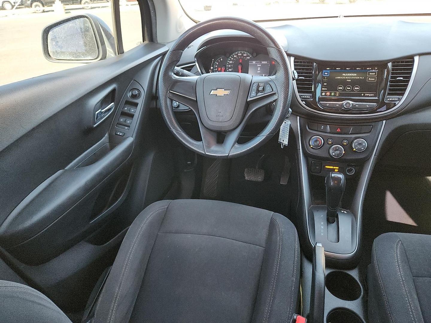 2019 GRAY Chevrolet Trax LS (3GNCJKSBXKL) with an Ecotec 1.4L I-4 DOHC, variable valve control, intercooled turbo, regular unleaded, engine with 138HP engine, located at 4711 Ave Q, Lubbock, TX, 79412, (806) 687-2362, 33.551304, -101.855293 - Photo#10