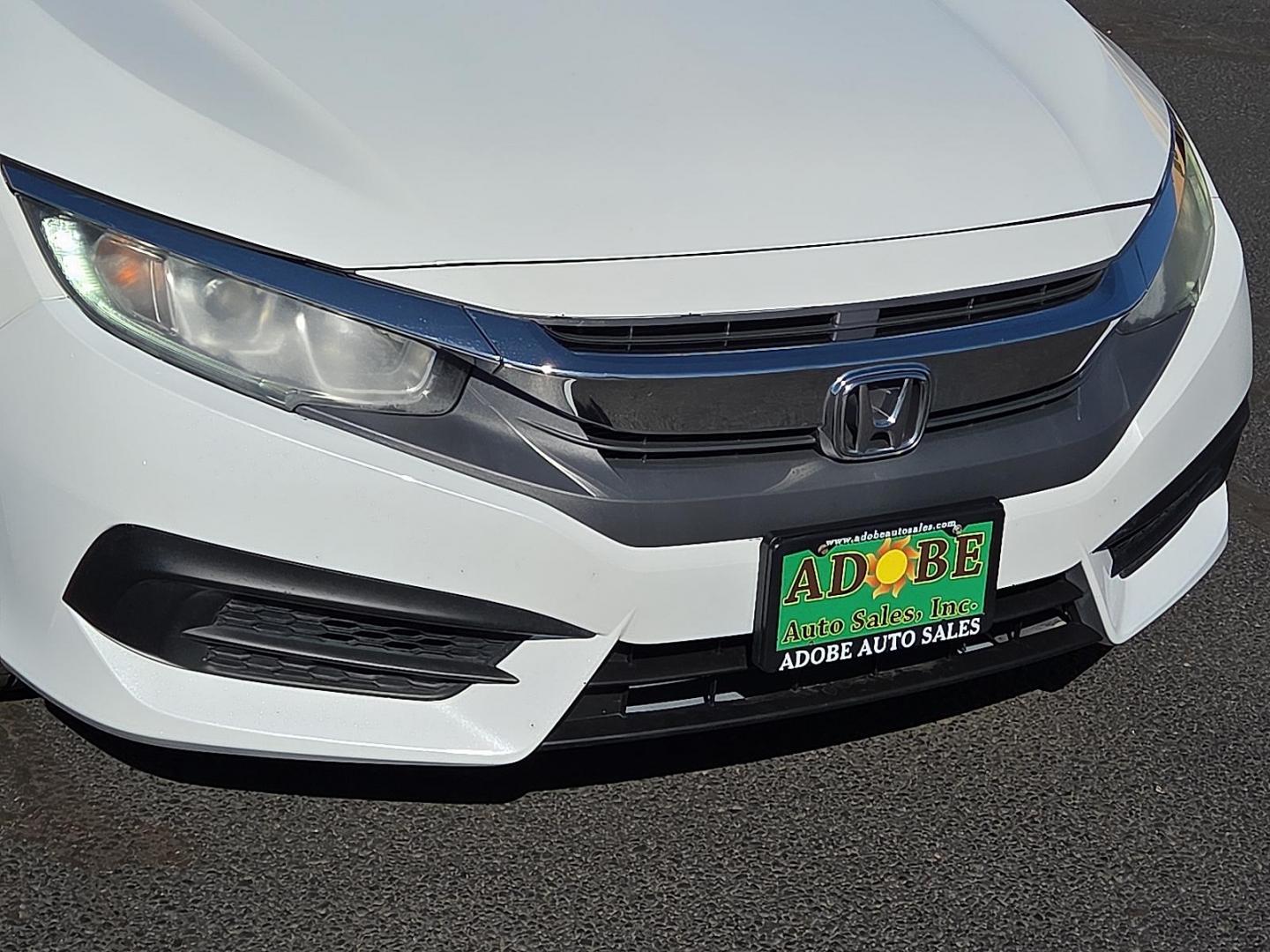 2017 White Orchid Pearl - WA /Ivory - IV Honda Civic EX (2HGFC2F77HH) with an 2L I-4 DOHC, variable valve control, regular unleaded, engine with 158HP engine, located at 4711 Ave Q, Lubbock, TX, 79412, (806) 687-2362, 33.551304, -101.855293 - Photo#8