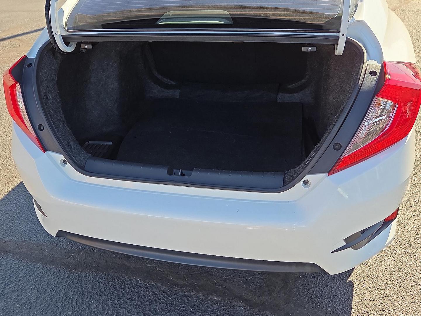 2017 White Orchid Pearl - WA /Ivory - IV Honda Civic EX (2HGFC2F77HH) with an 2L I-4 DOHC, variable valve control, regular unleaded, engine with 158HP engine, located at 4711 Ave Q, Lubbock, TX, 79412, (806) 687-2362, 33.551304, -101.855293 - Photo#16