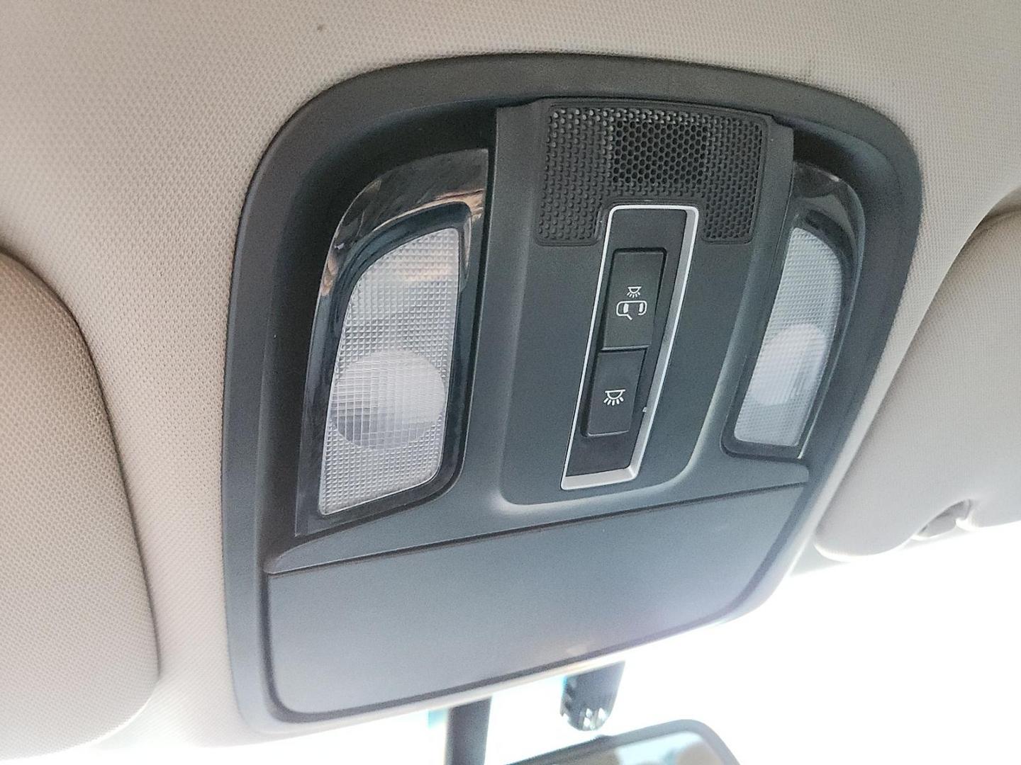 2018 MAROON Kia Sorento 2.4L LX (5XYPGDA37JG) with an 2.4L I-4 gasoline direct injection, DOHC, variable valve control, regular unleaded, engine with 185HP engine, located at 4711 Ave Q, Lubbock, TX, 79412, (806) 687-2362, 33.551304, -101.855293 - Photo#26