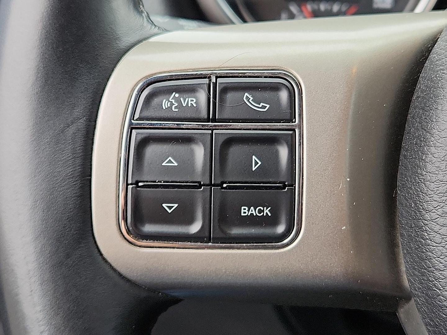 2013 BLUE Jeep Grand Cherokee Laredo (1C4RJFAT7DC) with an HEMI 5.7L V-8 variable valve control, regular unleaded, engine with cylinder deactivation and 360HP engine, located at 4711 Ave Q, Lubbock, TX, 79412, (806) 687-2362, 33.551304, -101.855293 - Photo#21