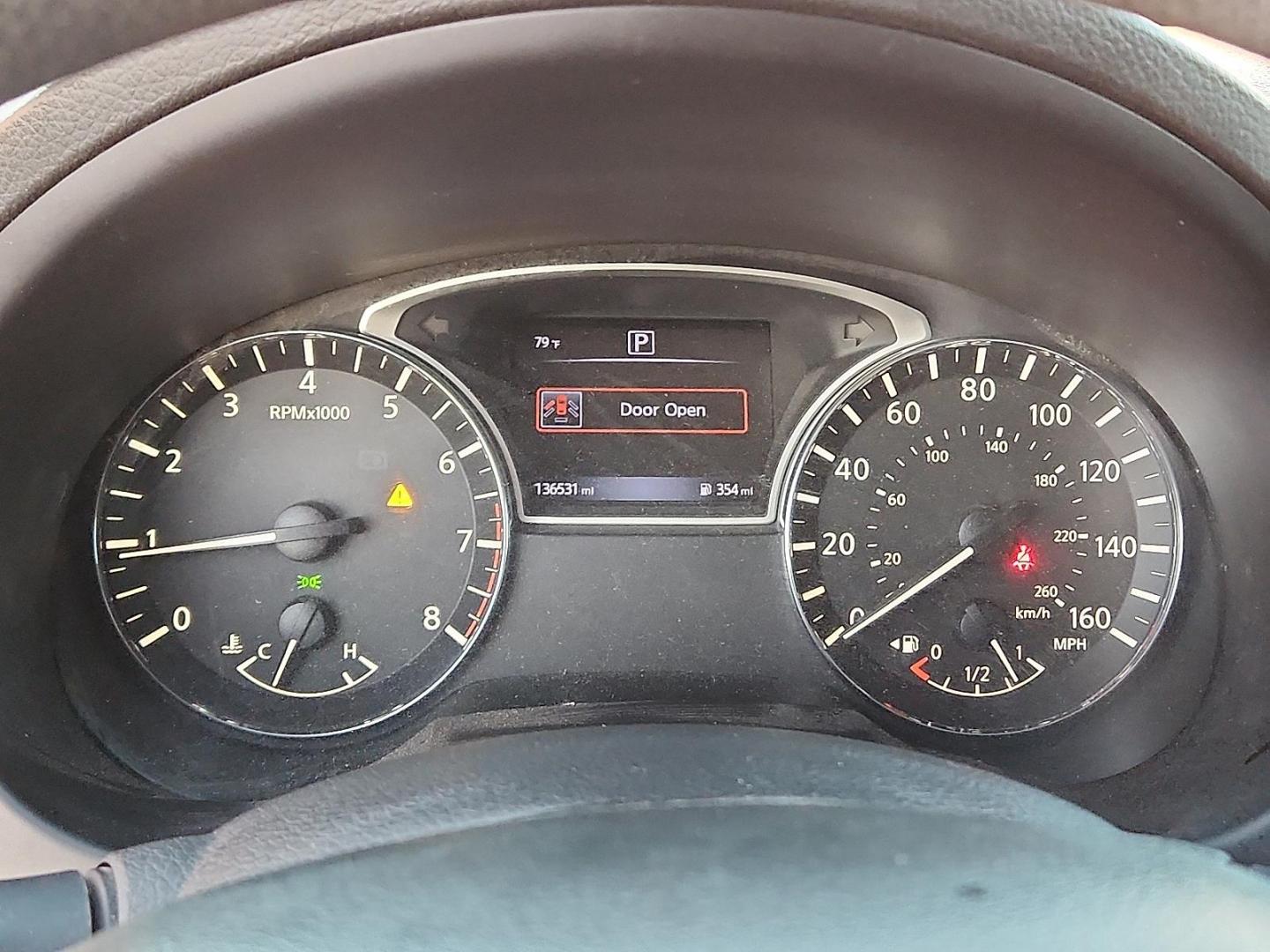 2017 WHITE Nissan Altima 2.5 S (1N4AL3AP6HC) with an 2.5L I-4 DOHC, variable valve control, regular unleaded, engine with 179HP engine, located at 4711 Ave Q, Lubbock, TX, 79412, (806) 687-2362, 33.551304, -101.855293 - Photo#14