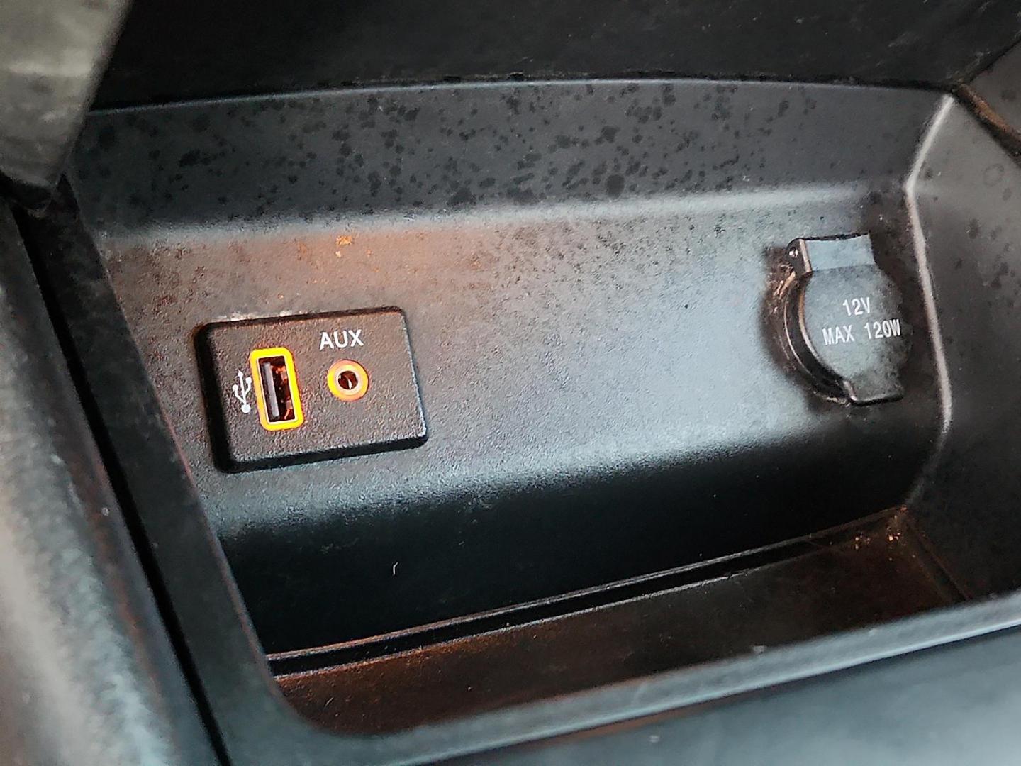 2017 WHITE Nissan Altima 2.5 S (1N4AL3AP6HC) with an 2.5L I-4 DOHC, variable valve control, regular unleaded, engine with 179HP engine, located at 4711 Ave Q, Lubbock, TX, 79412, (806) 687-2362, 33.551304, -101.855293 - Photo#17