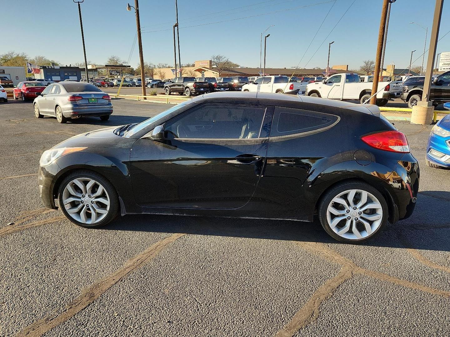 2013 BLACK Hyundai Veloster Base w/Gray (KMHTC6AD9DU) with an 1.6L I-4 gasoline direct injection, DOHC, variable valve control, regular unleaded, engine with 132HP engine, located at 4711 Ave Q, Lubbock, TX, 79412, (806) 687-2362, 33.551304, -101.855293 - Photo#1