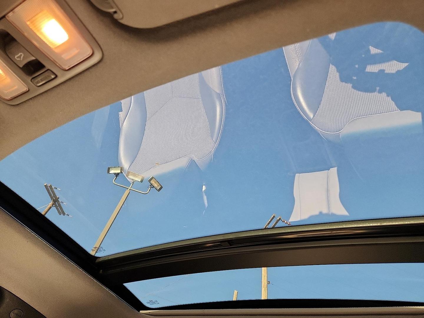 2013 BLACK Hyundai Veloster Base w/Gray (KMHTC6AD9DU) with an 1.6L I-4 gasoline direct injection, DOHC, variable valve control, regular unleaded, engine with 132HP engine, located at 4711 Ave Q, Lubbock, TX, 79412, (806) 687-2362, 33.551304, -101.855293 - Photo#19