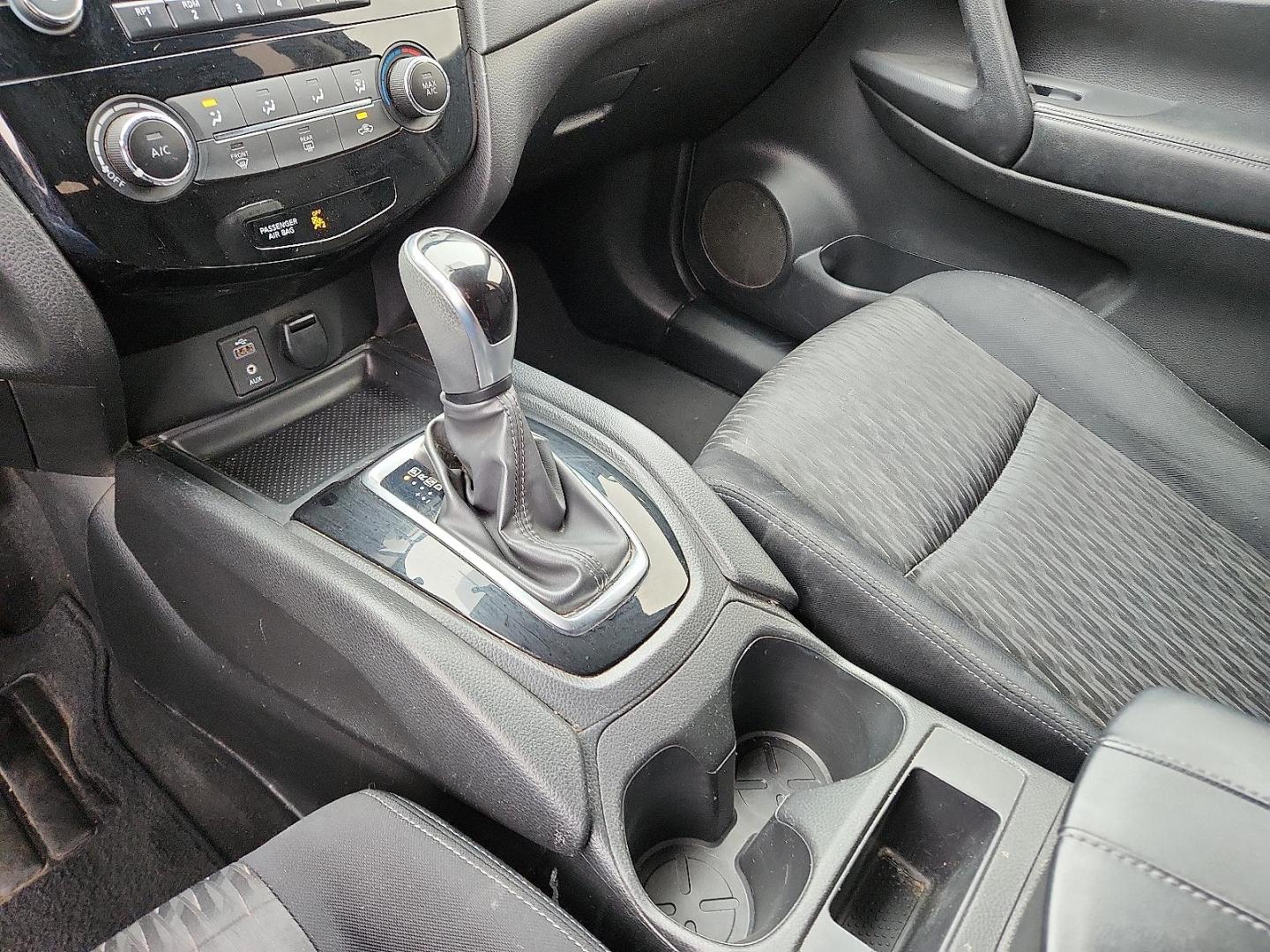 2017 BLACK Nissan Rogue S (JN8AT2MT3HW) with an 2.5L I-4 DOHC, variable valve control, regular unleaded, engine with 170HP engine, located at 4711 Ave Q, Lubbock, TX, 79412, (806) 687-2362, 33.551304, -101.855293 - Photo#25