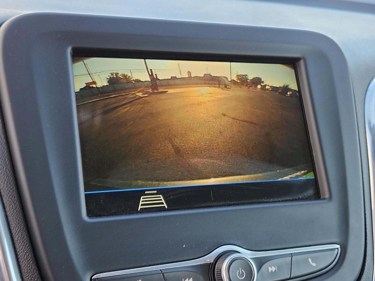 2019 GRAY Chevrolet Equinox LS (2GNAXSEV7K6) with an 1.5L I-4 gasoline direct injection, DOHC, VVT variable valve control, intercooled turbo, regular unleaded, engine with 170HP engine, located at 4711 Ave Q, Lubbock, TX, 79412, (806) 687-2362, 33.551304, -101.855293 - Photo#13