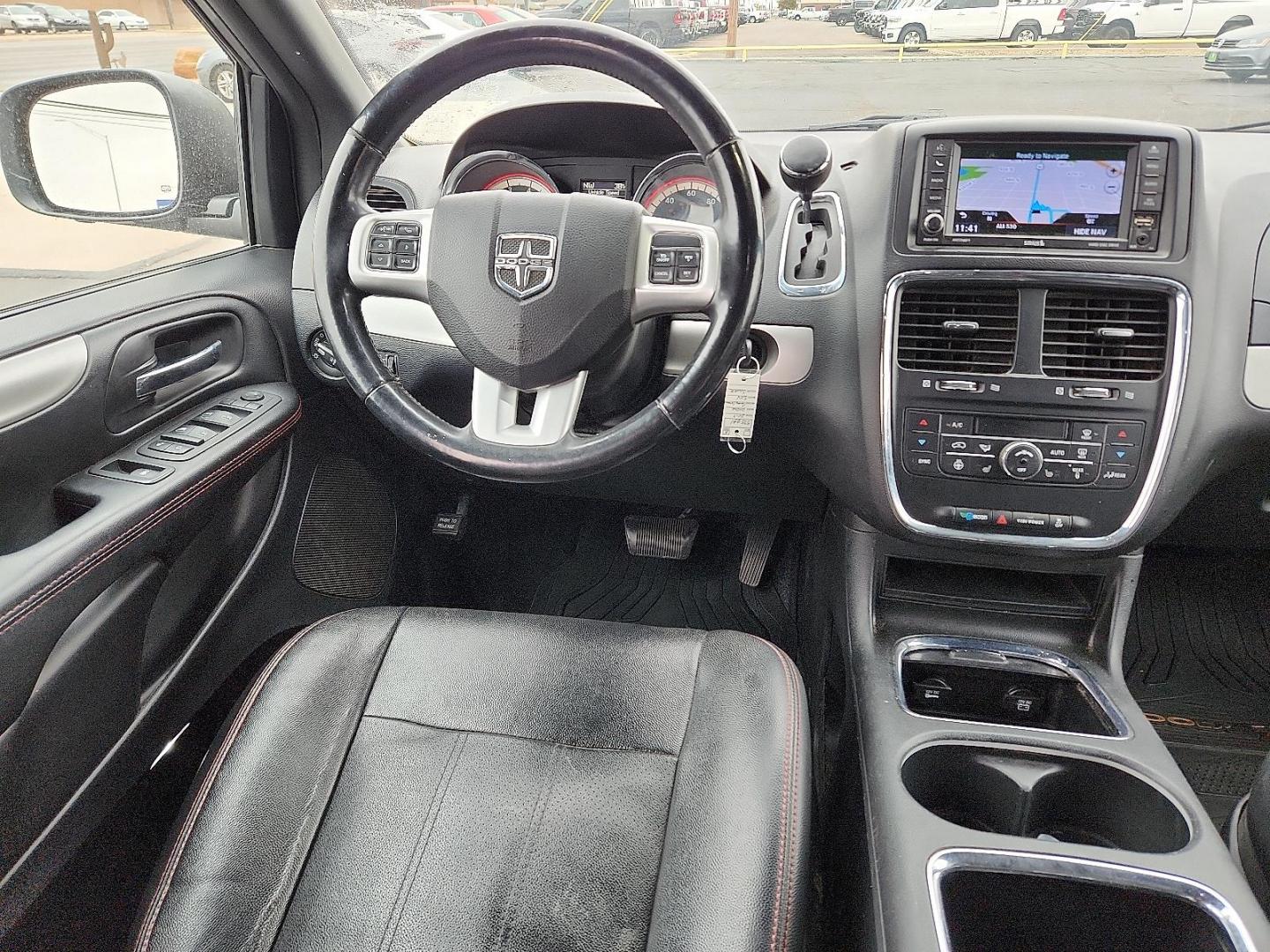 2019 SILVER Dodge Grand Caravan GT (2C4RDGEGXKR) with an Pentastar 3.6L V-6 DOHC, VVT variable valve control, regular unleaded, engine with 283HP engine, located at 4711 Ave Q, Lubbock, TX, 79412, (806) 687-2362, 33.551304, -101.855293 - Photo#11