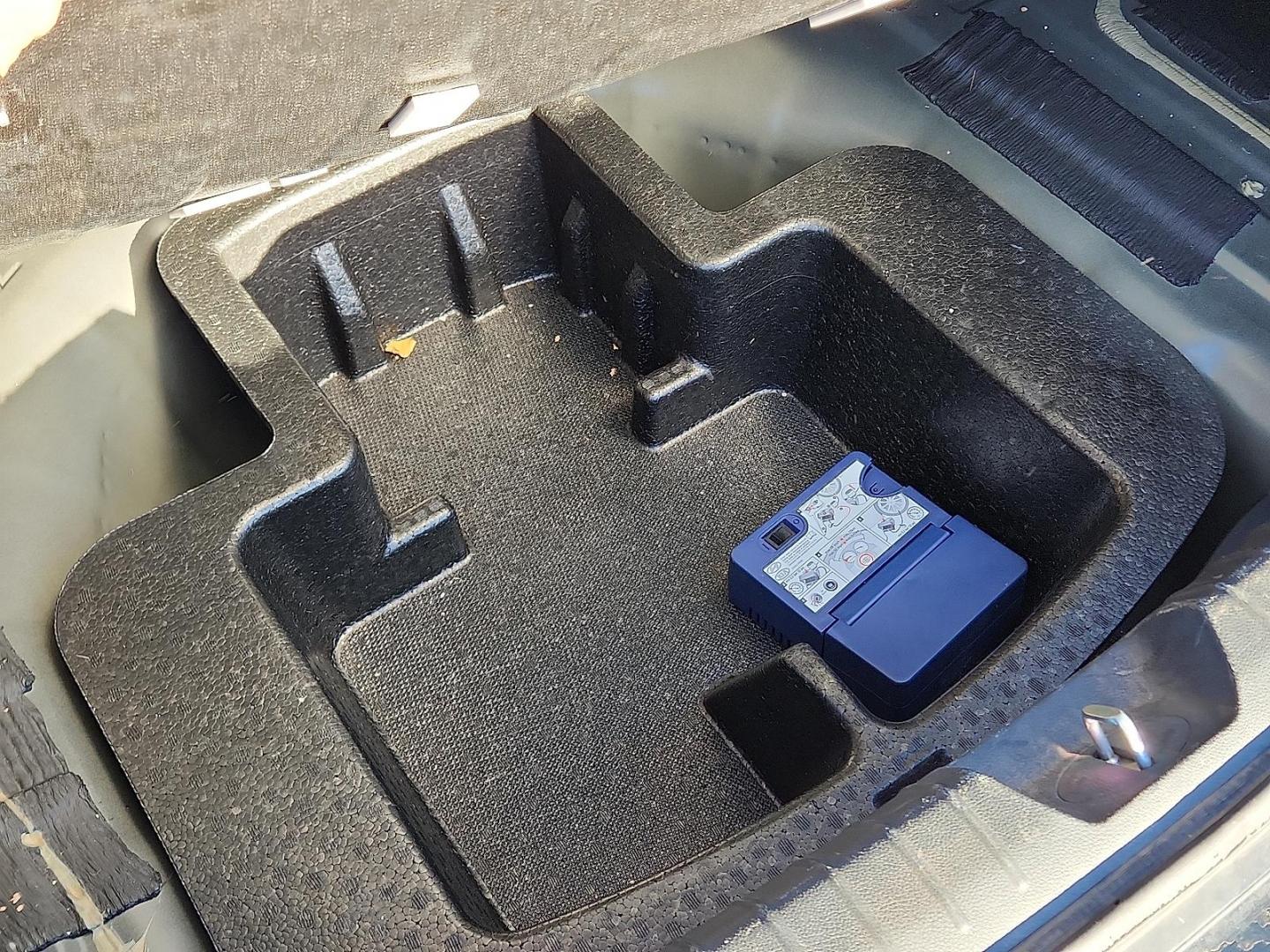 2016 BLACK Kia Optima LX (5XXGT4L35GG) with an Theta II 2.4L I-4 gasoline direct injection, DOHC, CVVT variable valve control, regular unleaded, engine with 185HP engine, located at 4711 Ave Q, Lubbock, TX, 79412, (806) 687-2362, 33.551304, -101.855293 - Photo#8