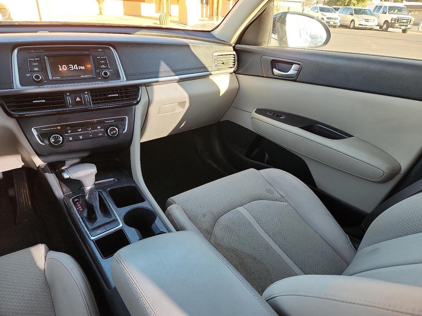 2016 BLACK Kia Optima LX (5XXGT4L35GG) with an Theta II 2.4L I-4 gasoline direct injection, DOHC, CVVT variable valve control, regular unleaded, engine with 185HP engine, located at 4711 Ave Q, Lubbock, TX, 79412, (806) 687-2362, 33.551304, -101.855293 - Photo#12