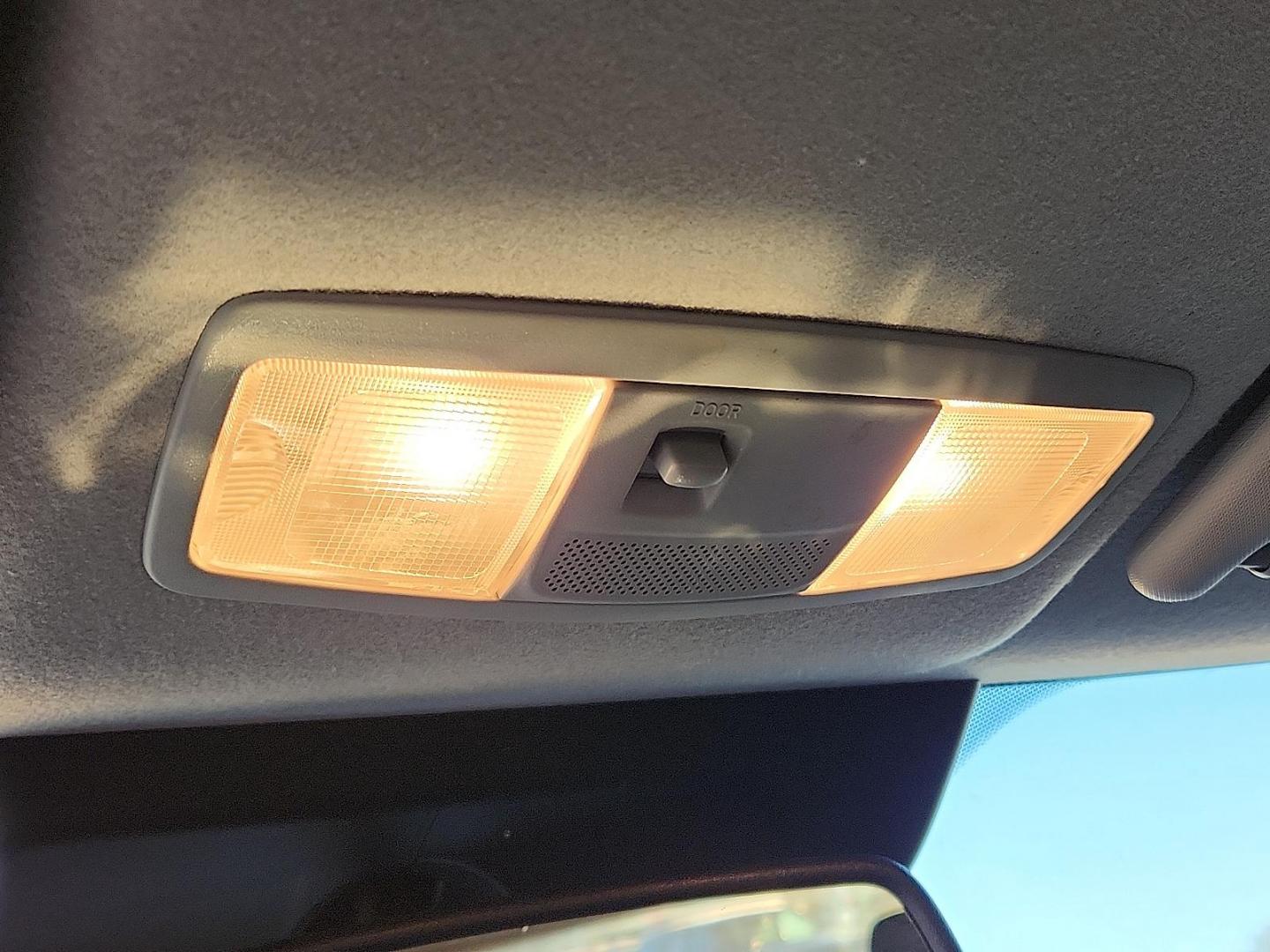 2021 SILVER Mitsubishi Outlander Sport 2.0 ES 2WD (JA4APUAU4MU) with an 2L I-4 DOHC, MIVEC variable valve control, regular unleaded, engine with 148HP engine, located at 4711 Ave Q, Lubbock, TX, 79412, (806) 687-2362, 33.551304, -101.855293 - Photo#19