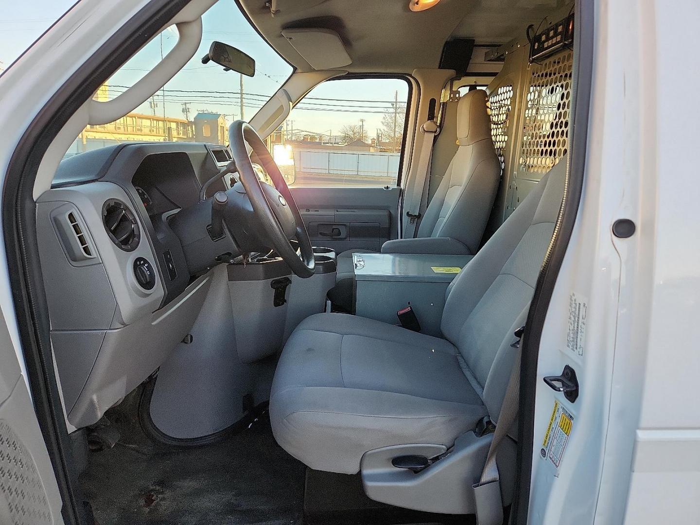 2011 WHITE Ford E-250 Commercial (1FTNE2EL3BD) with an Triton 5.4L V-8 engine with 255HP engine, located at 4711 Ave Q, Lubbock, TX, 79412, (806) 687-2362, 33.551304, -101.855293 - Photo#8