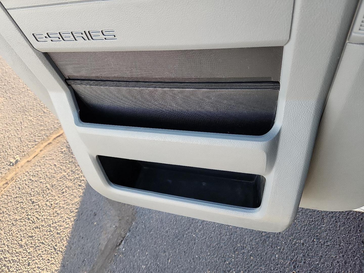 2011 WHITE Ford E-250 Commercial (1FTNE2EL3BD) with an Triton 5.4L V-8 engine with 255HP engine, located at 4711 Ave Q, Lubbock, TX, 79412, (806) 687-2362, 33.551304, -101.855293 - Photo#19