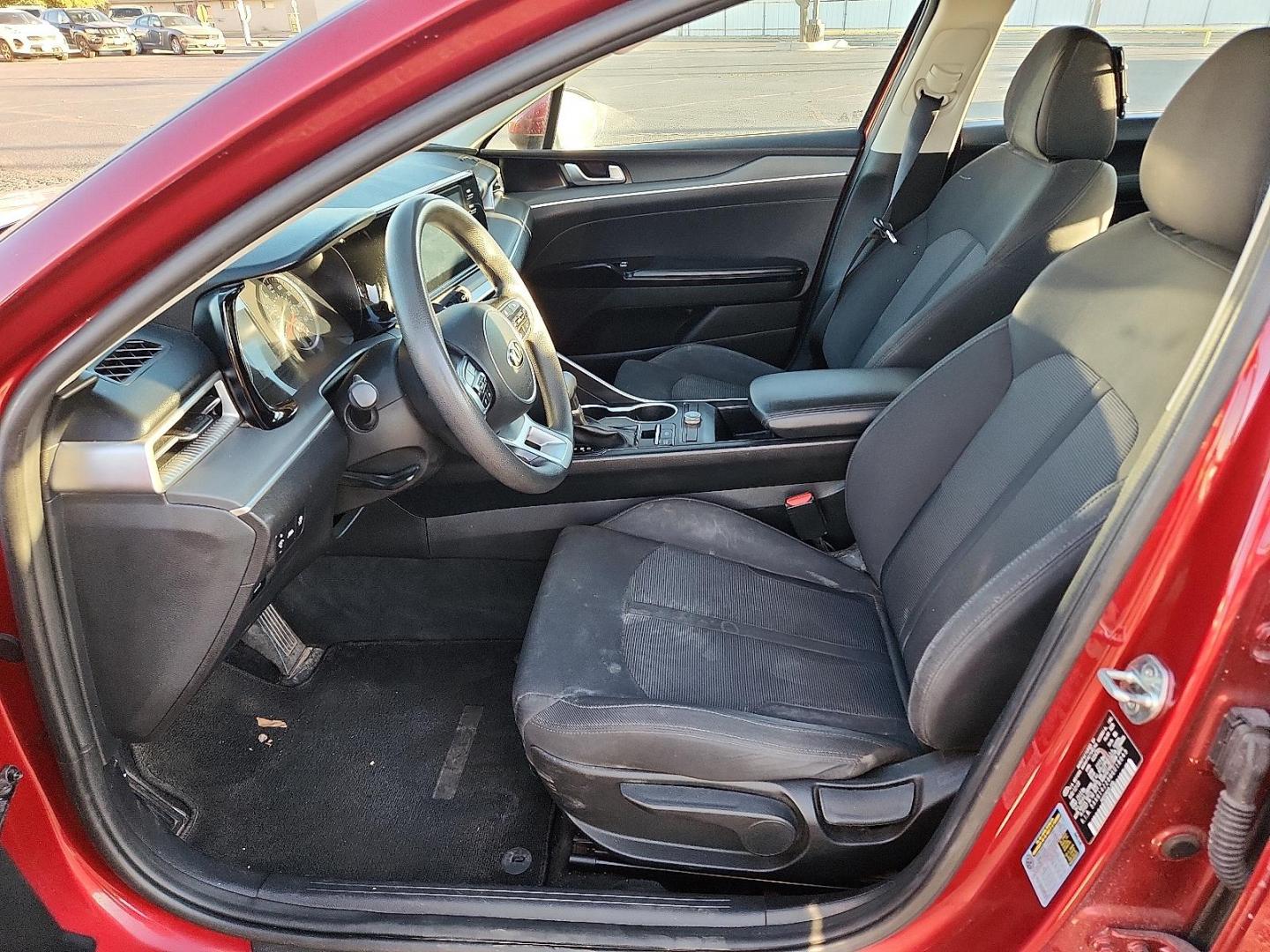 2021 RED Kia K5 LXS (5XXG14J28MG) with an Gamma-II 1.6L I-4 gasoline direct injection, DOHC, CVVD variable valve control, intercooled turbo, regular unleaded, engine with 180HP engine, located at 4711 Ave Q, Lubbock, TX, 79412, (806) 687-2362, 33.551304, -101.855293 - Photo#9