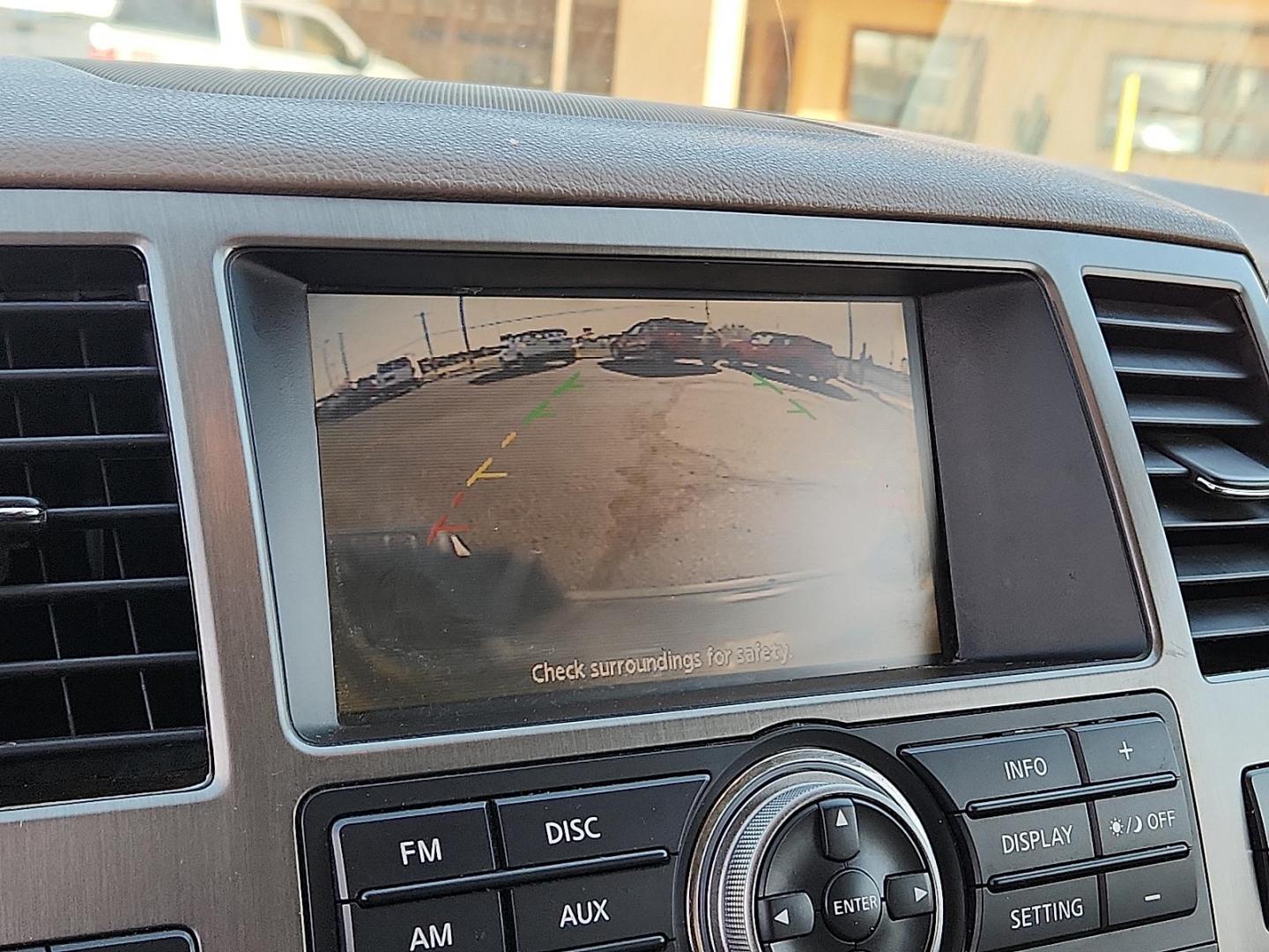 2015 WHITE Nissan Armada SL (5N1BA0ND6FN) with an Endurance 5.6L V-8 DOHC, variable valve control, regular unleaded, engine with 317HP engine, located at 4711 Ave Q, Lubbock, TX, 79412, (806) 687-2362, 33.551304, -101.855293 - Photo#13