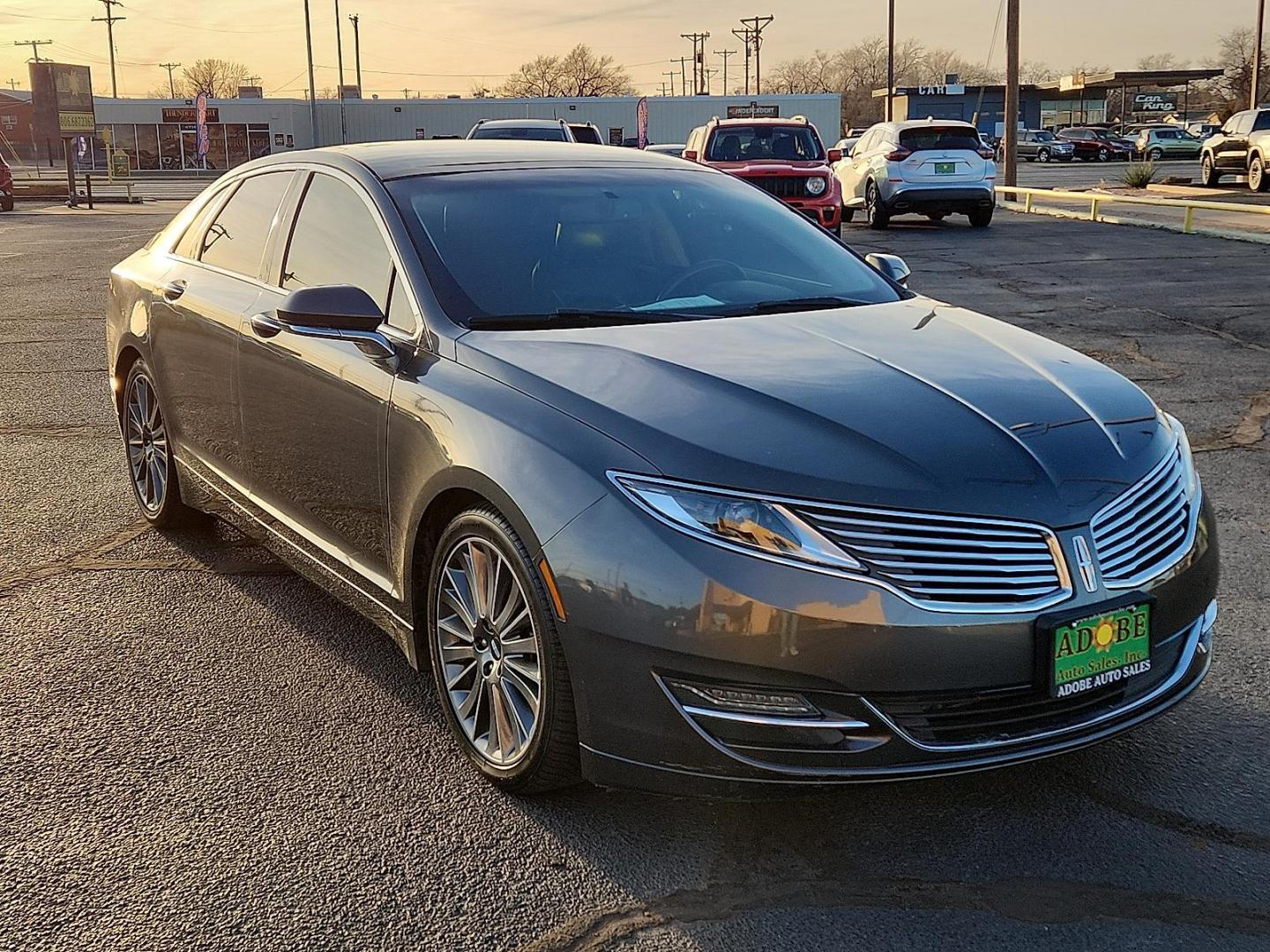 2016 GRAY Lincoln MKZ (3LN6L2G95GR) with an EcoBoost 2L I-4 gasoline direct injection, DOHC, variable valve control, intercooled turbo, premium unleaded, engine with 240HP engine, located at 4711 Ave Q, Lubbock, TX, 79412, (806) 687-2362, 33.551304, -101.855293 - Photo#5