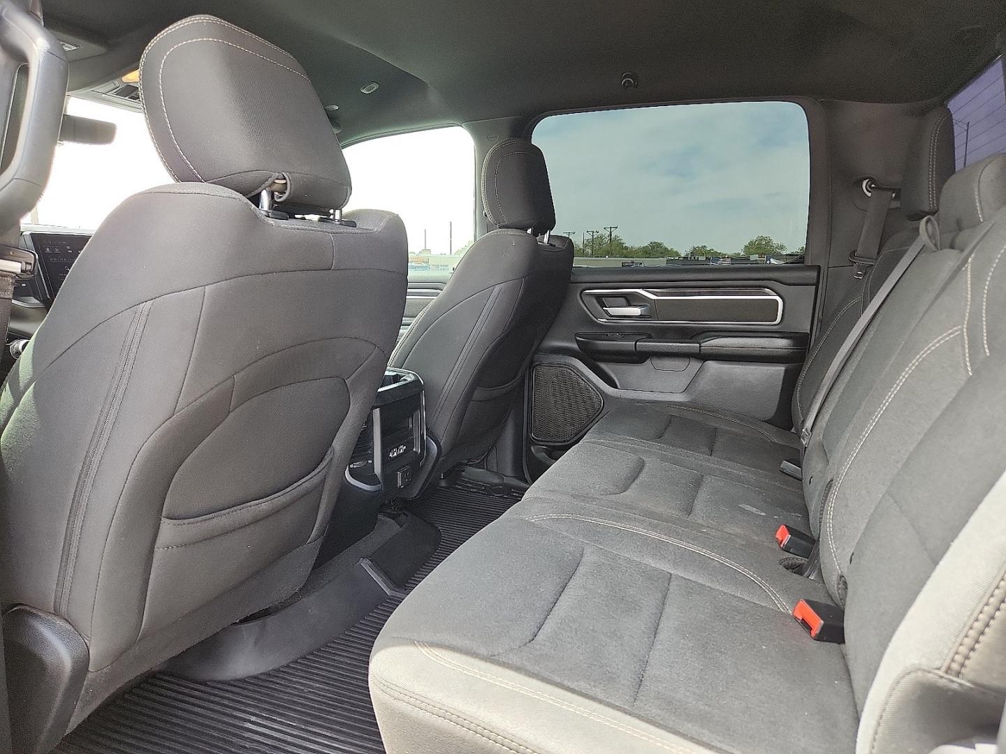 2019 WHITE /Black - X9 Ram 1500 Big Horn/Lone Star Crew Cab 4x2 5'7" Box (1C6RREFT8KN) with an HEMI 5.7L V-8 variable valve control, regular unleaded, engine with cylinder deactivation and 395HP engine, located at 4711 Ave Q, Lubbock, TX, 79412, (806) 687-2362, 33.551304, -101.855293 - Photo#11
