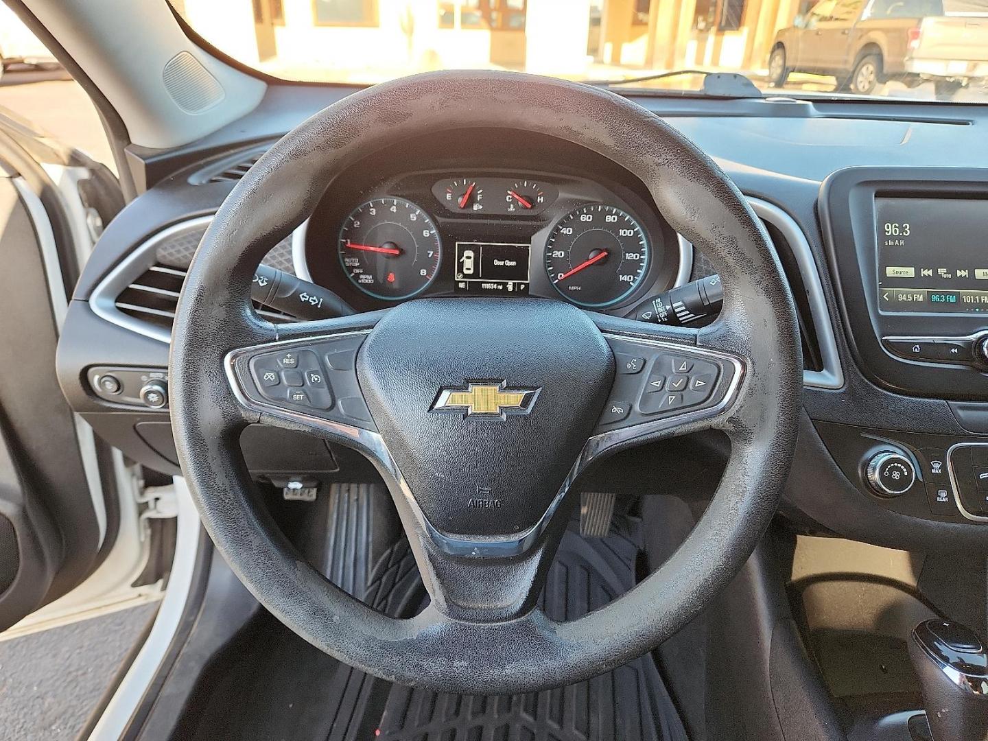 2018 WHITE Chevrolet Malibu 1LS (1G1ZB5ST1JF) with an ECOTEC 1.5L I-4 gasoline direct injection, DOHC, VVT variable valve control, intercooled turbo, regular unleaded, engine with 160HP engine, located at 4711 Ave Q, Lubbock, TX, 79412, (806) 687-2362, 33.551304, -101.855293 - Photo#16