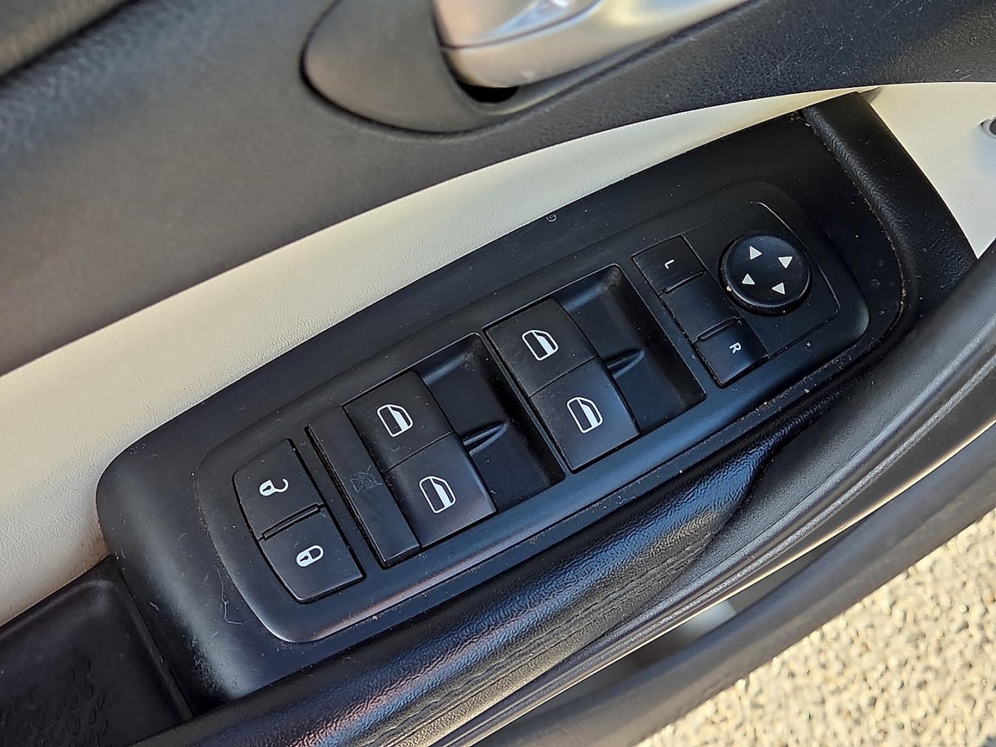 2014 Pitch Black Clearcoat - PX8 /Ceramic White/Black - XW Dodge Dart Limited (1C3CDFCB6ED) with an MultiAir 2.4L I-4 variable valve control, regular gasoline, engine with 184HP engine, located at 4711 Ave Q, Lubbock, TX, 79412, (806) 687-2362, 33.551304, -101.855293- Photo#20