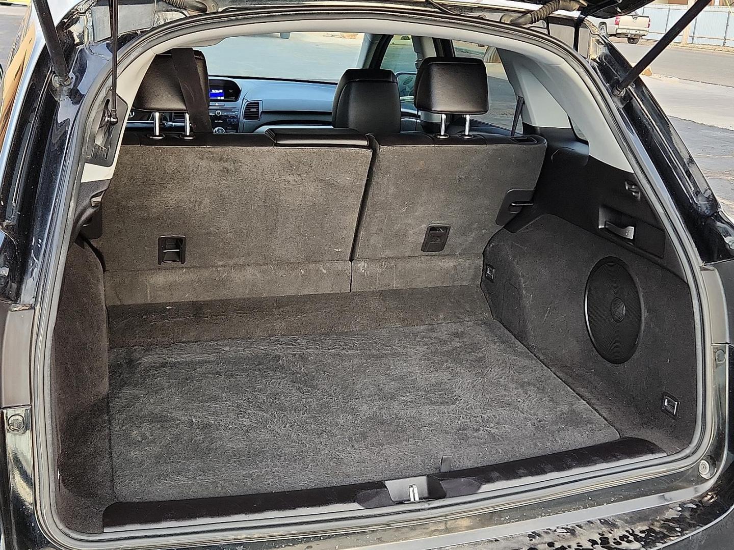 2017 BLACK Acura RDX w/AcuraWatch Plus Package (5J8TB3H33HL) with an 3.5L V-6 i-VTEC variable valve control, premium unleaded, engine with cylinder deactivation and 279HP engine, located at 4711 Ave Q, Lubbock, TX, 79412, (806) 687-2362, 33.551304, -101.855293 - Photo#7