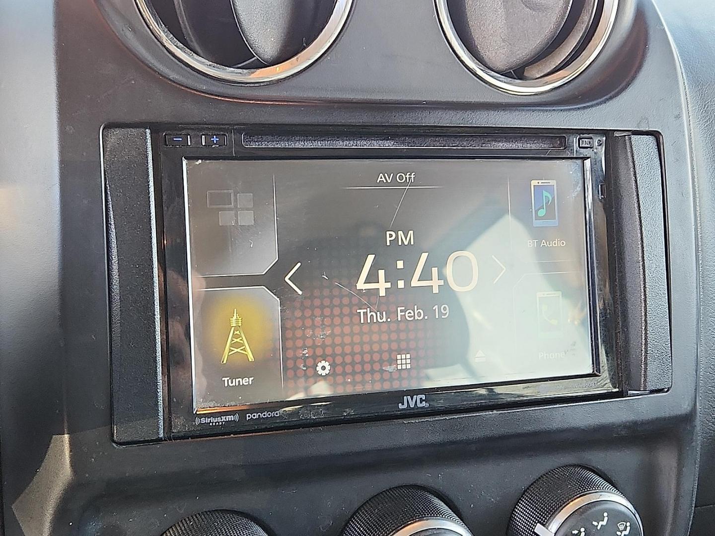 2017 WHITE Jeep Patriot High Altitude 4x4 (1C4NJRFB6HD) with an 2.4L I-4 DOHC, variable valve control, regular unleaded, engine with 172HP engine, located at 4711 Ave Q, Lubbock, TX, 79412, (806) 687-2362, 33.551304, -101.855293 - Photo#12