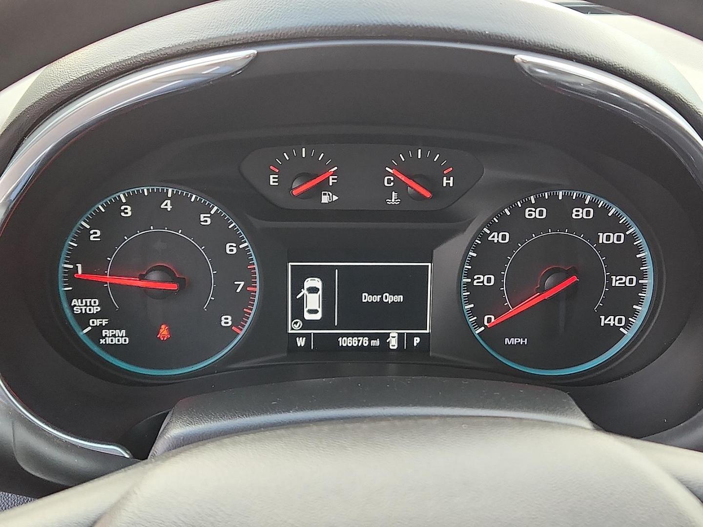 2018 SILVER Chevrolet Malibu LT (1G1ZD5ST7JF) with an ECOTEC 1.5L I-4 gasoline direct injection, DOHC, VVT variable valve control, intercooled turbo, regular unleaded, engine with 160HP engine, located at 4711 Ave Q, Lubbock, TX, 79412, (806) 687-2362, 33.551304, -101.855293 - Photo#15