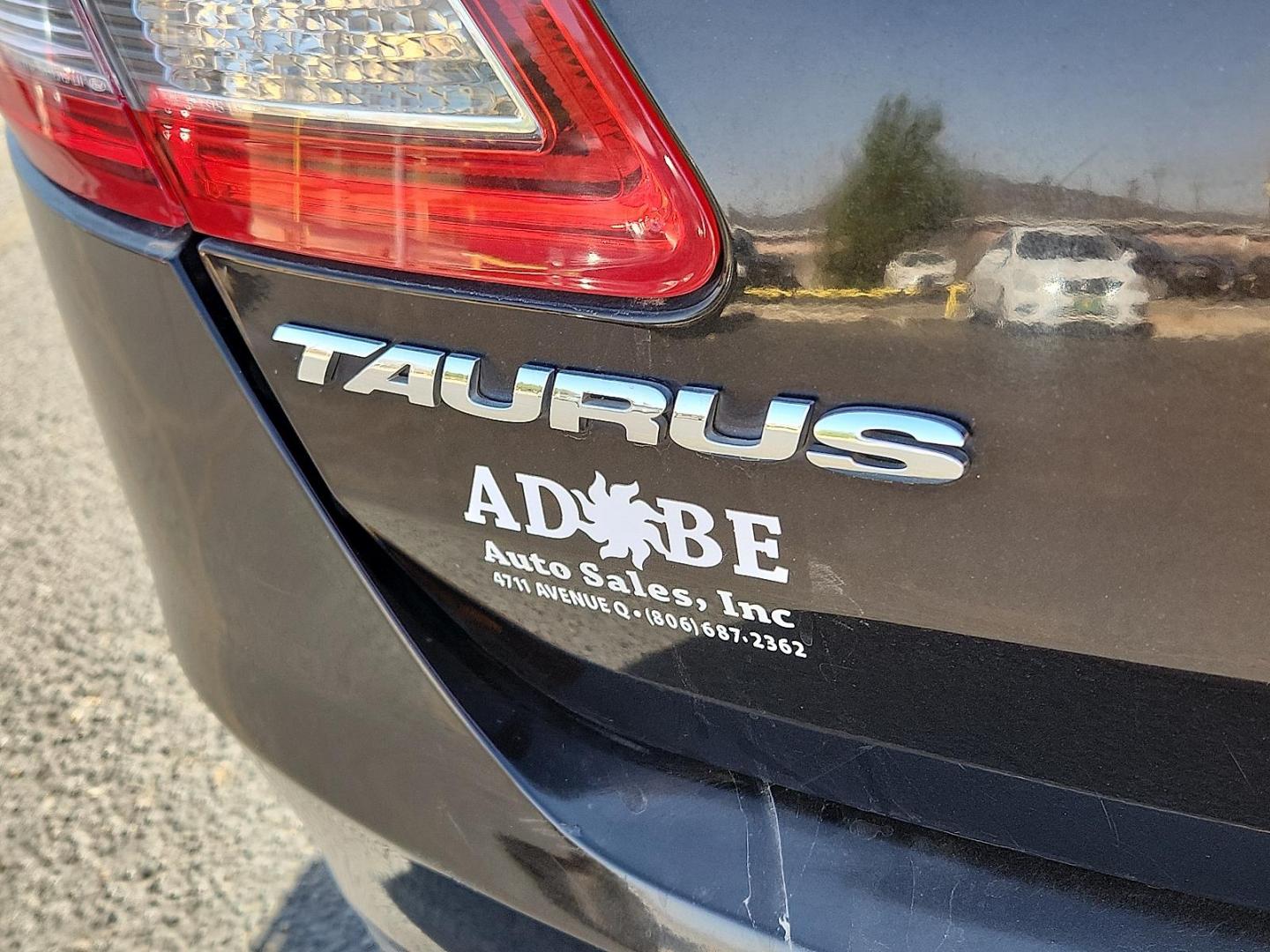 2013 BLACK /Charcoal Black - MW Ford Taurus SEL (1FAHP2E86DG) with an 3.5L Ti-VCT V6 Flex Fuel Engine engine, located at 4711 Ave Q, Lubbock, TX, 79412, (806) 687-2362, 33.551304, -101.855293 - Photo#11