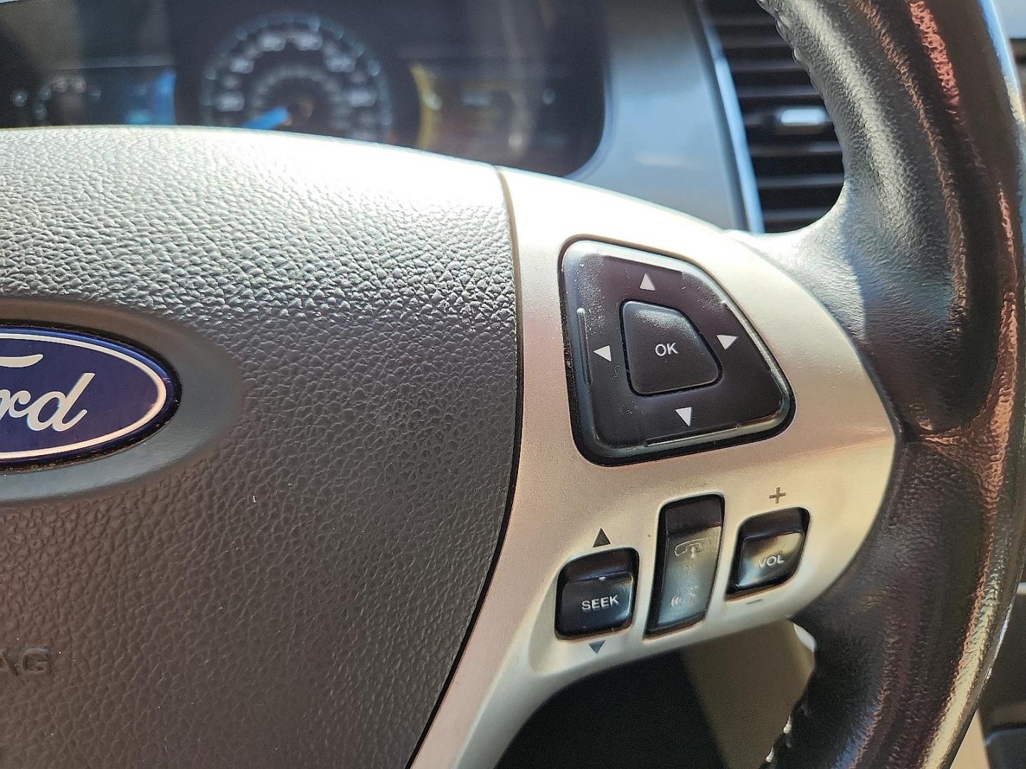 2013 BLACK /Charcoal Black - MW Ford Taurus SEL (1FAHP2E86DG) with an 3.5L Ti-VCT V6 Flex Fuel Engine engine, located at 4711 Ave Q, Lubbock, TX, 79412, (806) 687-2362, 33.551304, -101.855293 - Photo#26