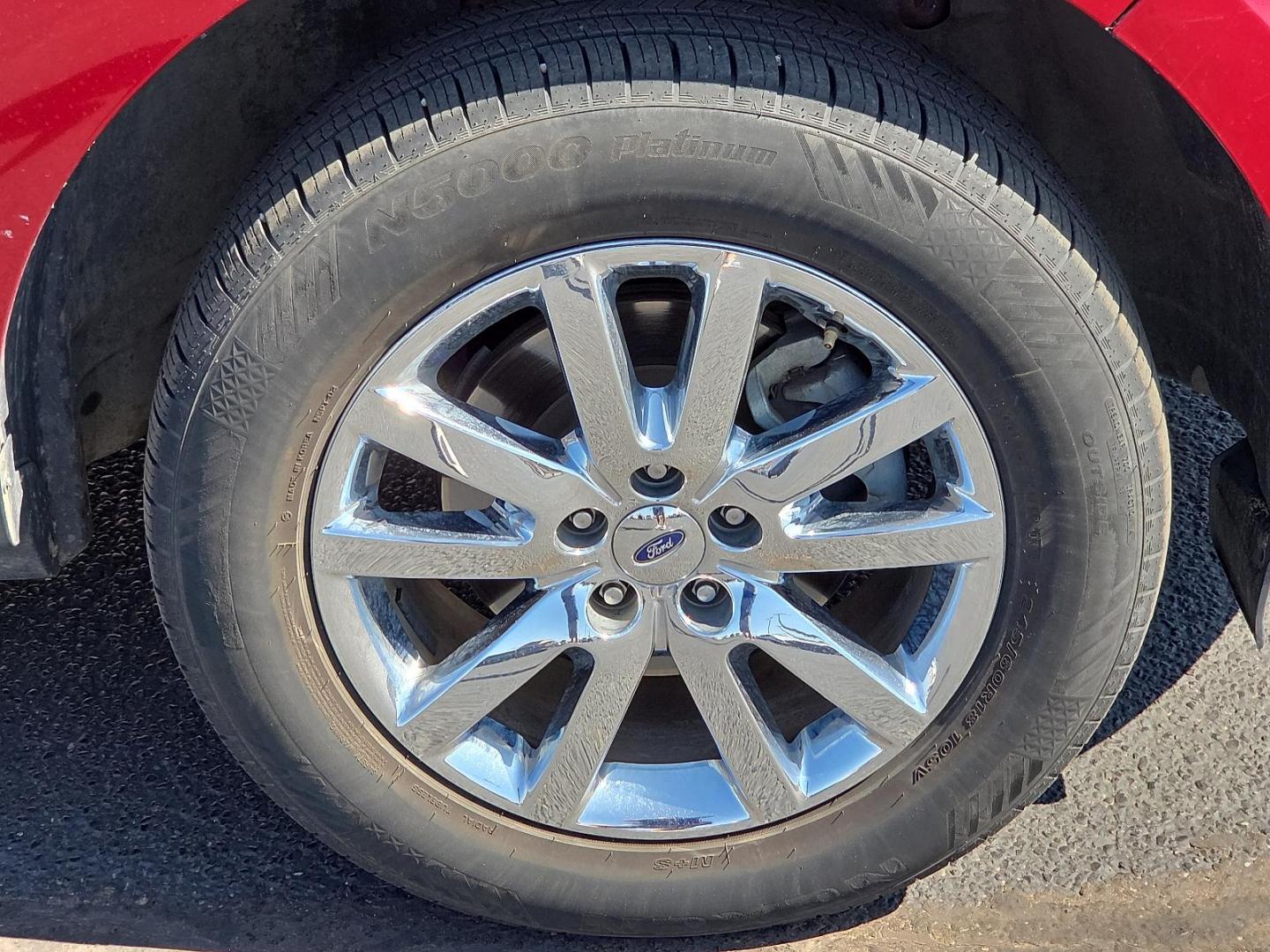 2013 Ruby Red Metallic Tinted Clearcoat /Medium Light Stone - GL Ford Edge Limited (2FMDK3KC7DB) with an 3.5L V-6 DOHC, variable valve control, regular unleaded, engine with 285HP engine, located at 4711 Ave Q, Lubbock, TX, 79412, (806) 687-2362, 33.551304, -101.855293 - Photo#10