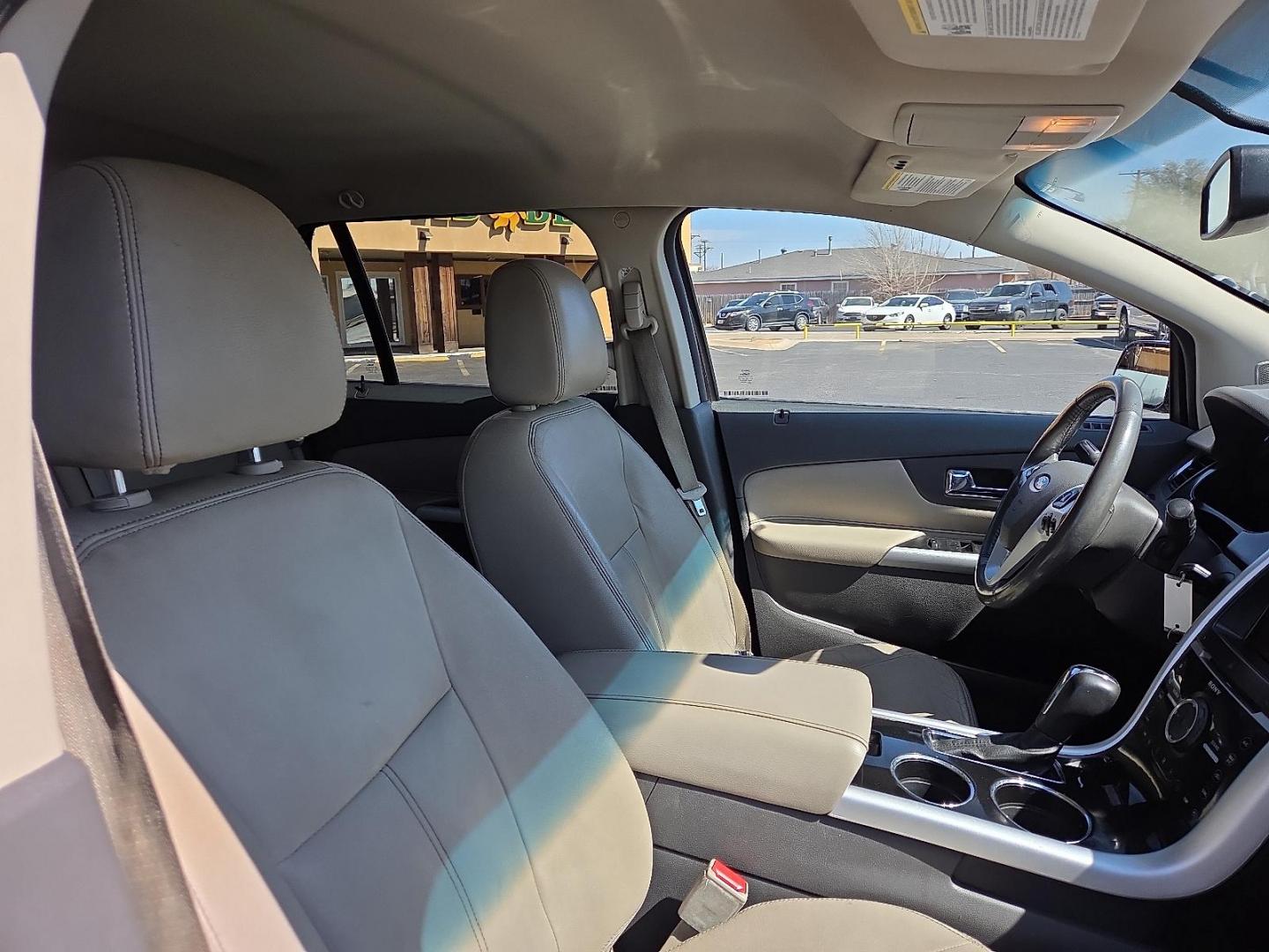 2013 Ruby Red Metallic Tinted Clearcoat /Medium Light Stone - GL Ford Edge Limited (2FMDK3KC7DB) with an 3.5L V-6 DOHC, variable valve control, regular unleaded, engine with 285HP engine, located at 4711 Ave Q, Lubbock, TX, 79412, (806) 687-2362, 33.551304, -101.855293 - Photo#12
