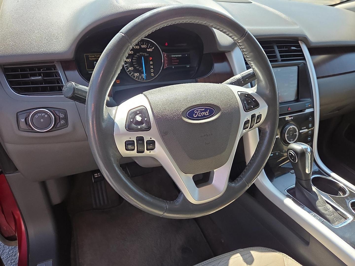 2013 Ruby Red Metallic Tinted Clearcoat /Medium Light Stone - GL Ford Edge Limited (2FMDK3KC7DB) with an 3.5L V-6 DOHC, variable valve control, regular unleaded, engine with 285HP engine, located at 4711 Ave Q, Lubbock, TX, 79412, (806) 687-2362, 33.551304, -101.855293 - Photo#25