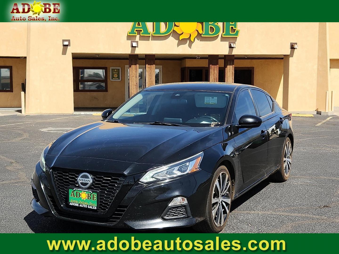 2020 BLACK /Sport - N Nissan Altima SR FWD (1N4BL4CV1LN) with an 2.5L I-4 gasoline direct injection, DOHC, CVTCS variable valve control, regular unleaded, engine with 188HP engine, located at 4711 Ave Q, Lubbock, TX, 79412, (806) 687-2362, 33.551304, -101.855293 - Photo#0