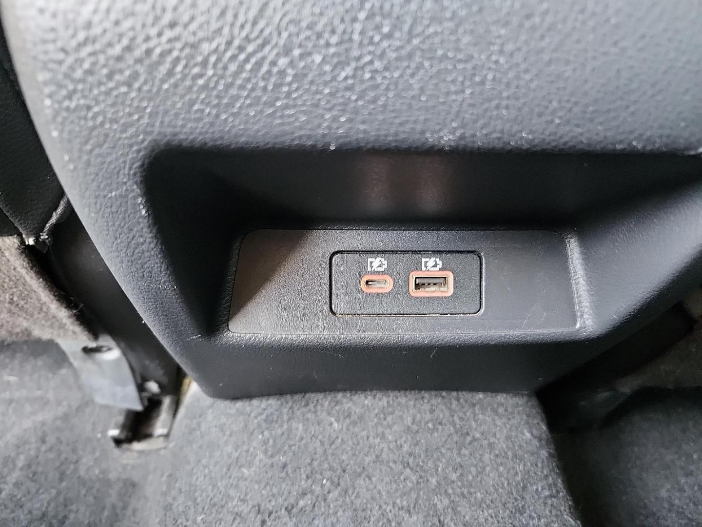 2020 BLACK /Sport - N Nissan Altima SR FWD (1N4BL4CV1LN) with an 2.5L I-4 gasoline direct injection, DOHC, CVTCS variable valve control, regular unleaded, engine with 188HP engine, located at 4711 Ave Q, Lubbock, TX, 79412, (806) 687-2362, 33.551304, -101.855293 - Photo#11