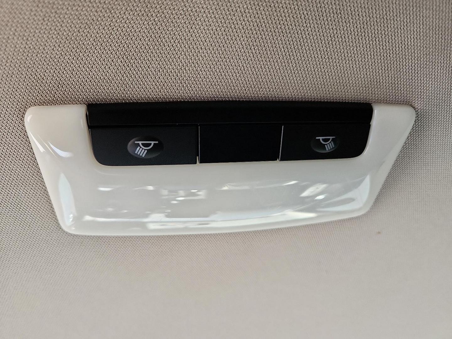 2020 BLACK /Sport - N Nissan Altima SR FWD (1N4BL4CV1LN) with an 2.5L I-4 gasoline direct injection, DOHC, CVTCS variable valve control, regular unleaded, engine with 188HP engine, located at 4711 Ave Q, Lubbock, TX, 79412, (806) 687-2362, 33.551304, -101.855293 - Photo#13